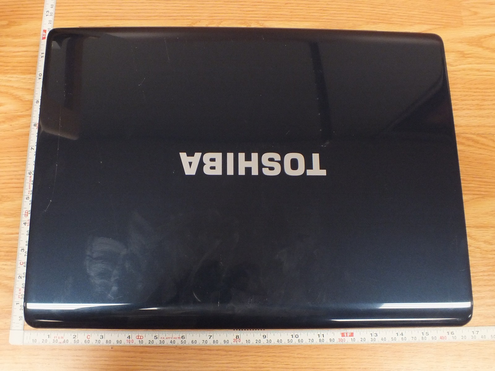 **FOR PARTS** Toshiba Satellite (PSLE8U-00M0) Navy Blue Laptop Only **READ**