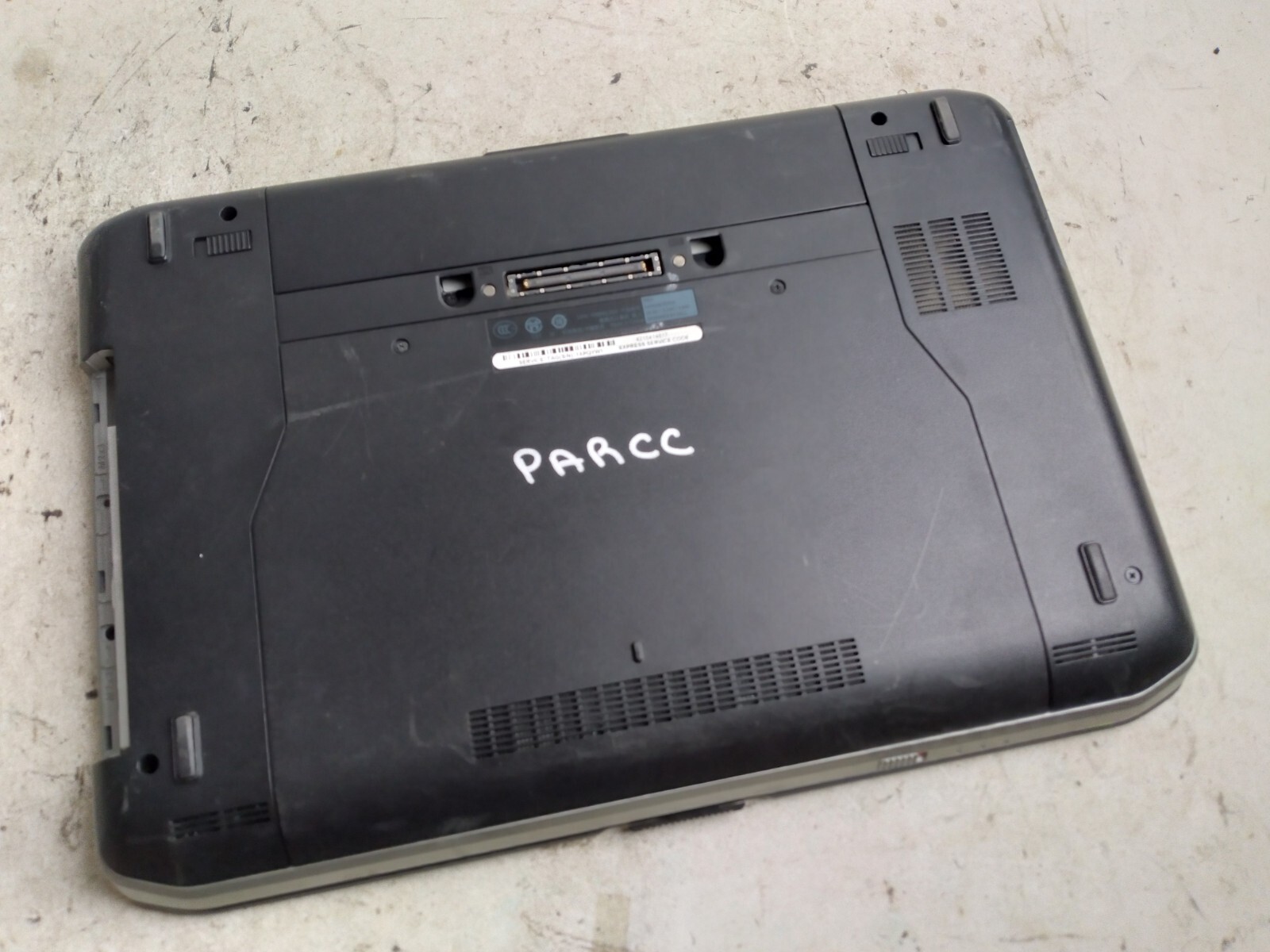 Dell Latitude 5430 w/i3-2328M, 4GB RAM, 320GB HDD, 14″ Laptop for Parts/Repair