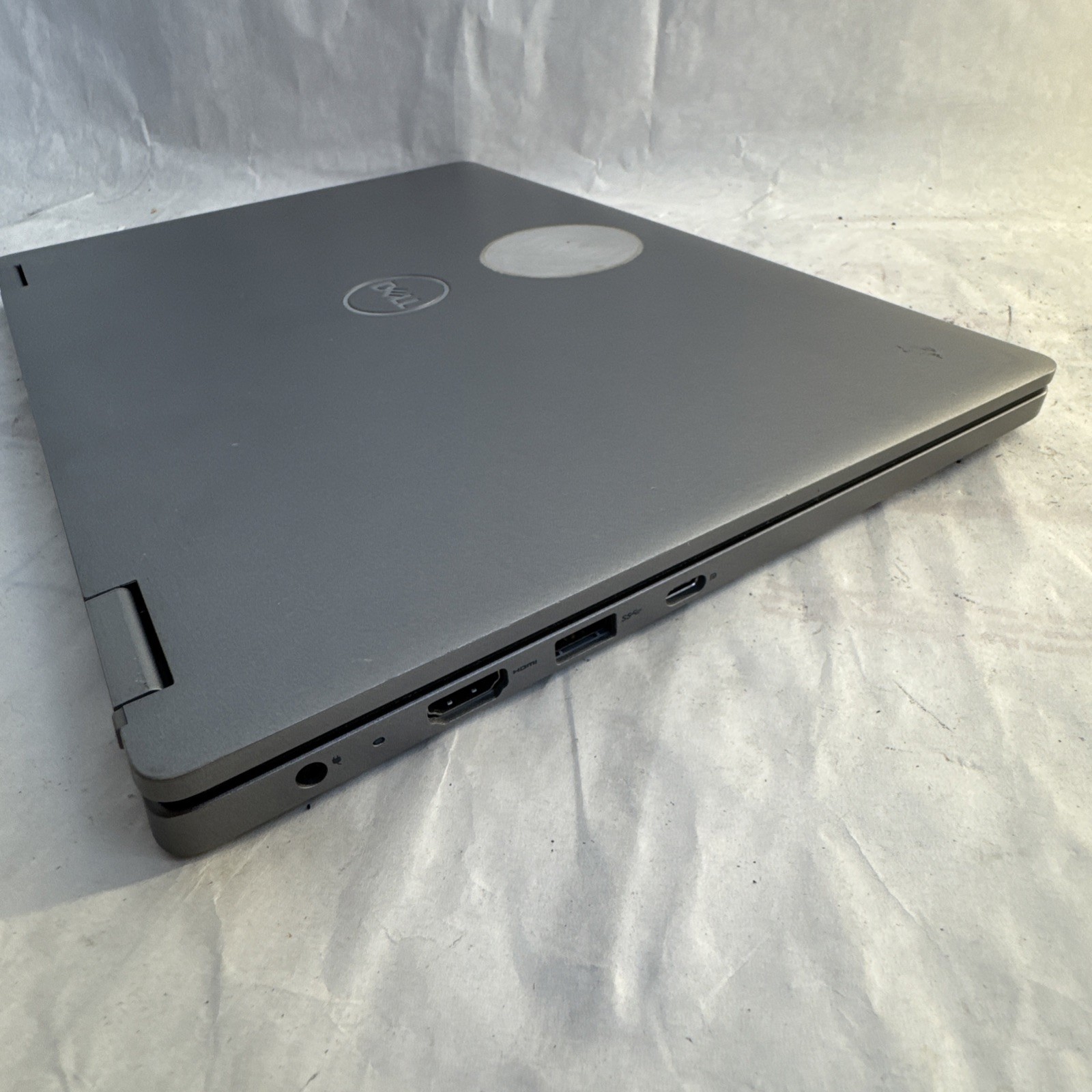 Dell Latitude 3310 2-in-1 13.3″ i3-8145U @2.10GHz 8GB RAM No SSD/OS/BIOS LOCKED