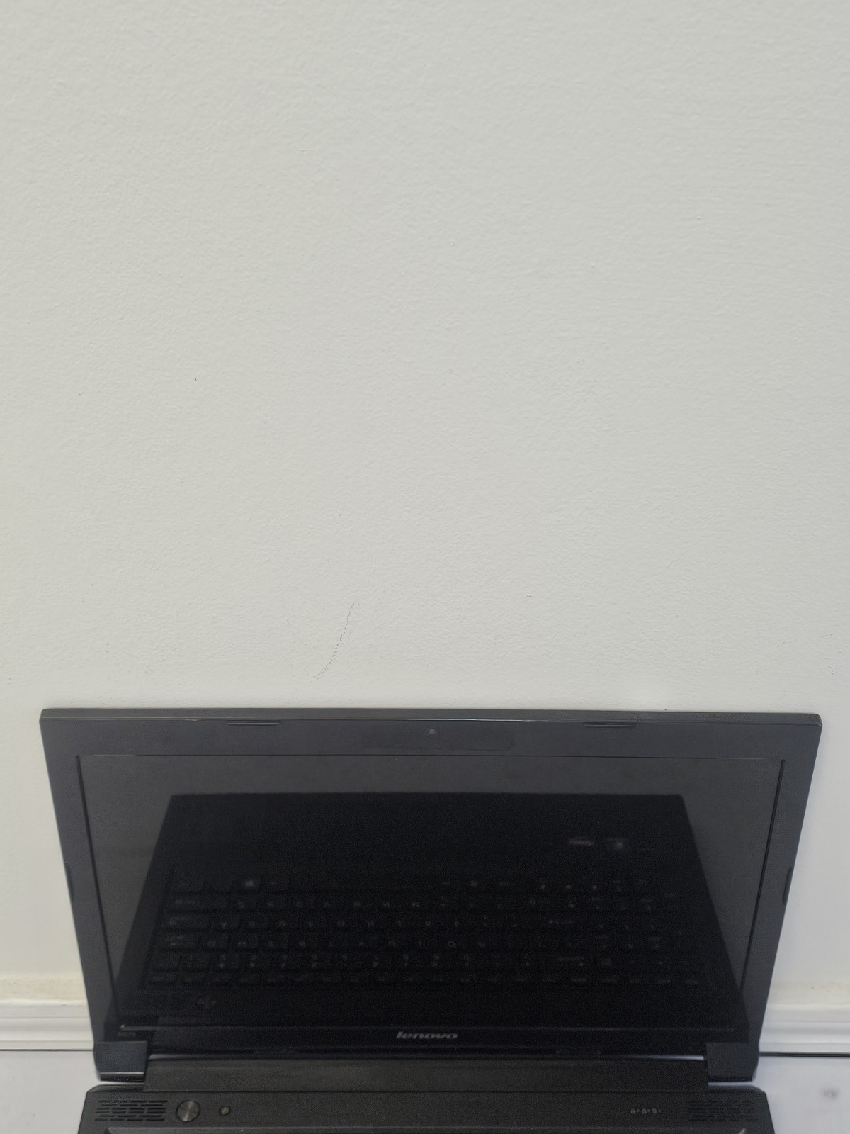 Lenovo B575 Laptop – AMD E-350 – 4GB RAM – 320GB HDD – Windows 10