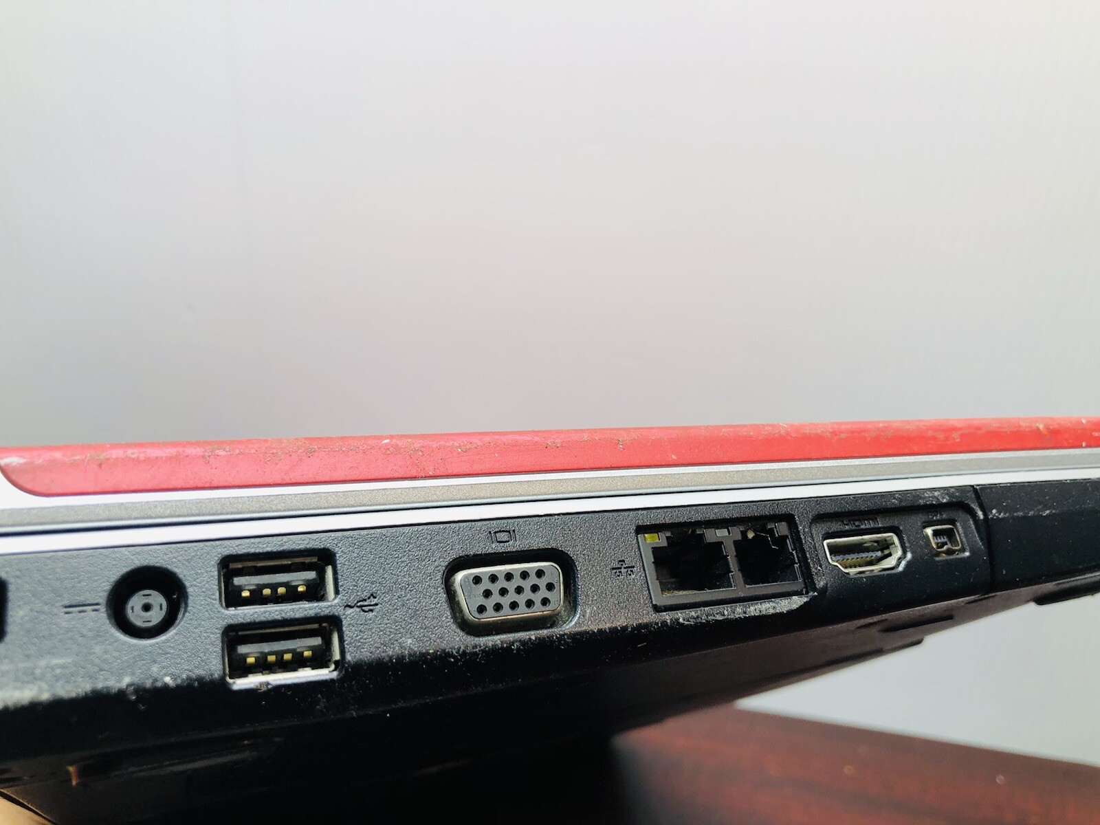 Dell Inspiron 1525 15.4″ Laptop , FOR PARTS ! Memory Sticks Hard drive