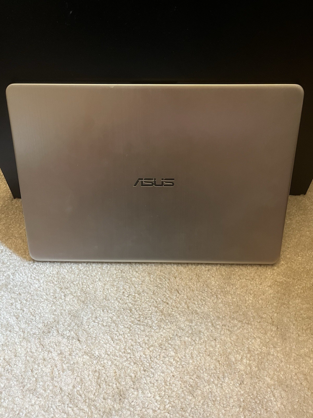 ASUS VivoBook S510UA 15.6″ FHD i57-8550U 8GB 128GB SSD – TESTED – No Charger