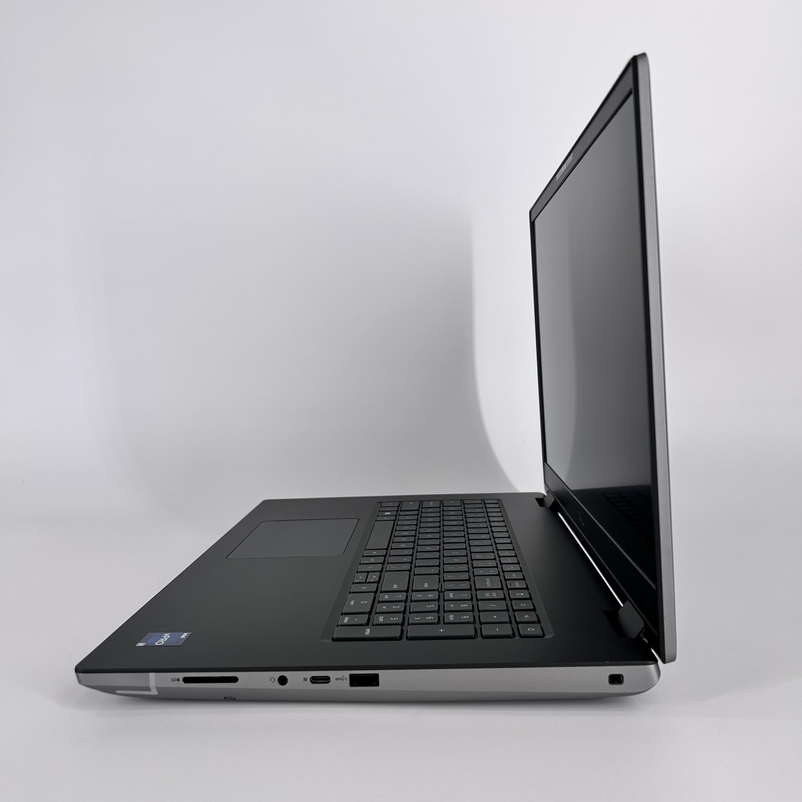 Dell Precision 7780 17.3 FHD 2.2 GHz i9-13950HX 64GB 512GB SSD RTX 4000 Ada