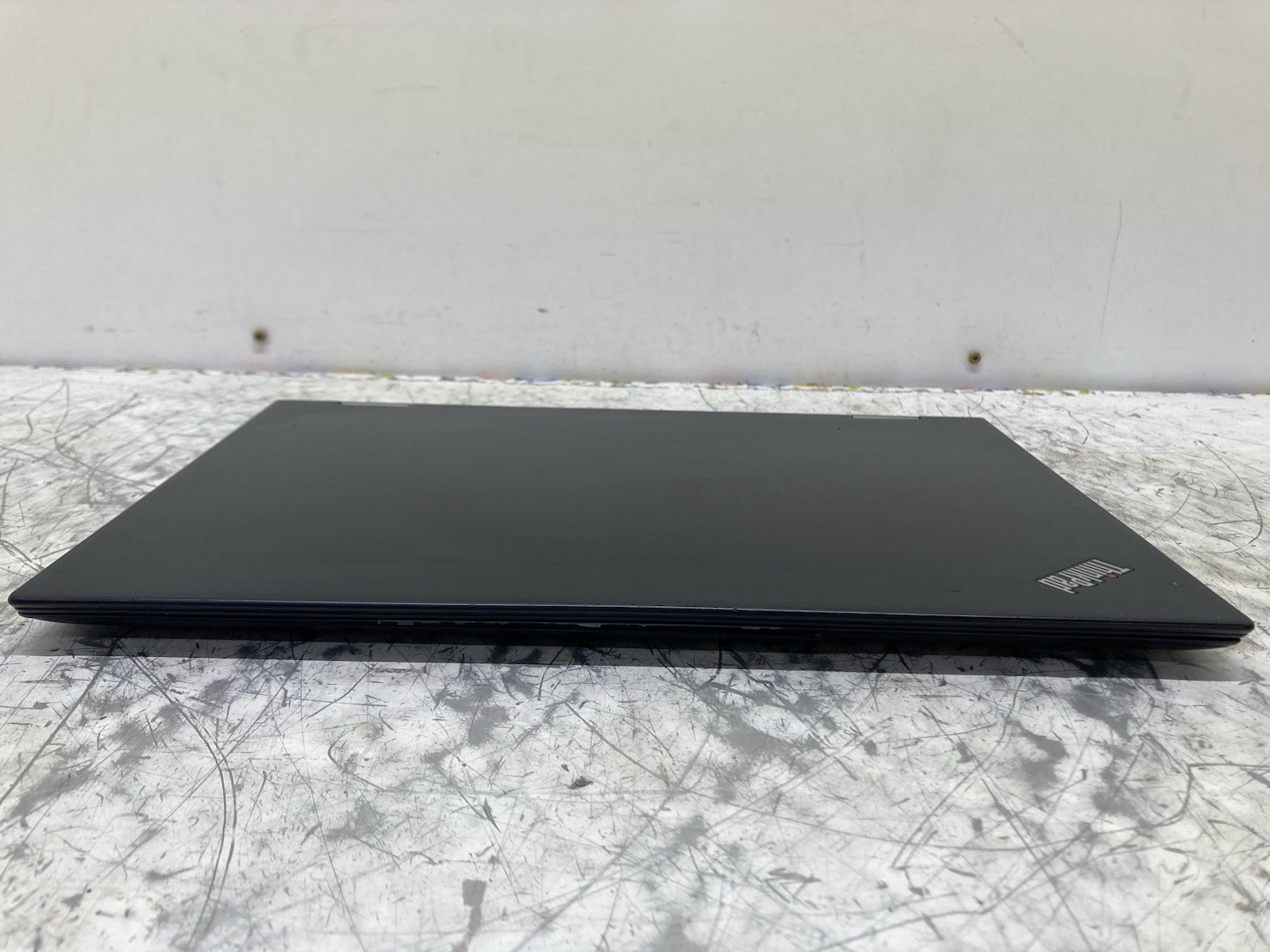 Lenovo ThinkPad X1 Yoga i7-6600U 2.60GHz 16GB No HDD Boots BIOS *CRACKED SCREEN
