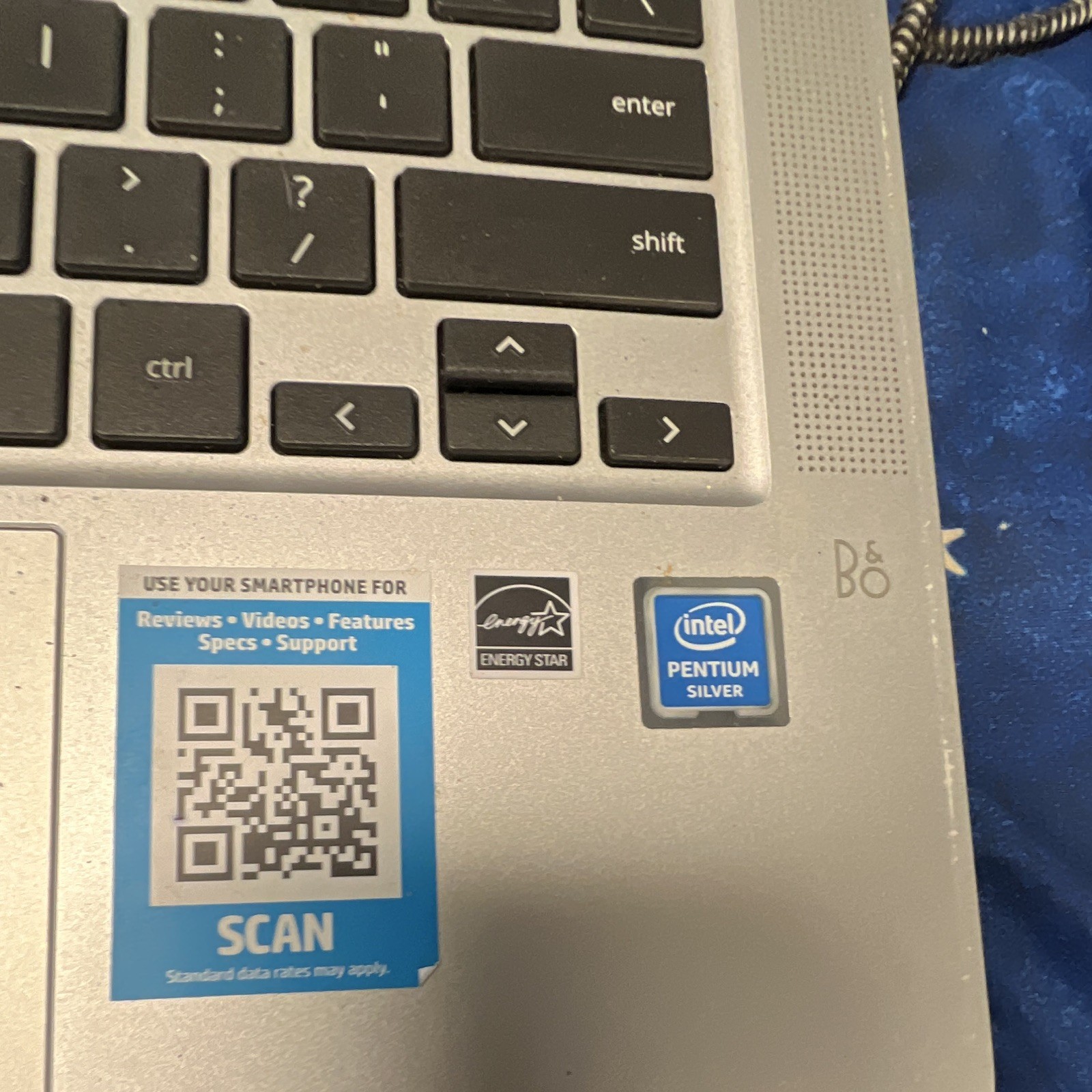 HP Chromebook 14in Silver Intel Pentium Silver 4GB 32GB eMMC Chrome OS
