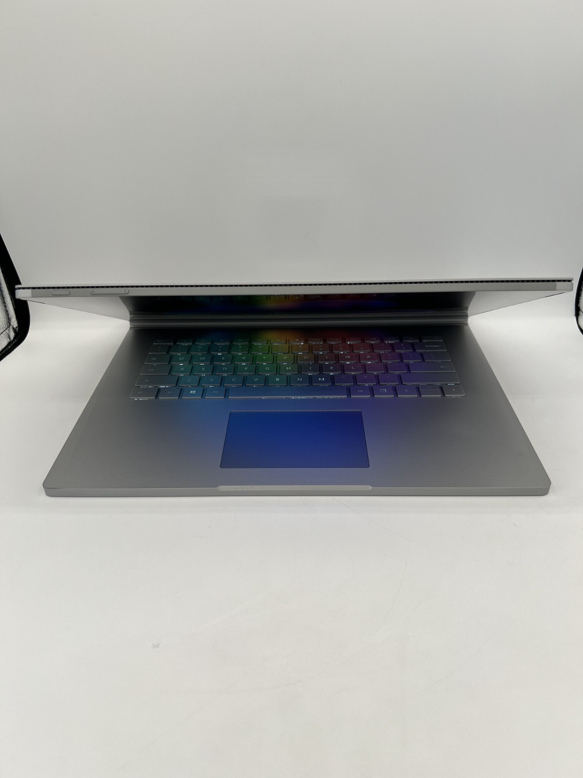 Microsoft Surface Book 3 15″ GTX 1660 Ti i7-1065G7 16GB 256GB SSD Windows 11 Pro