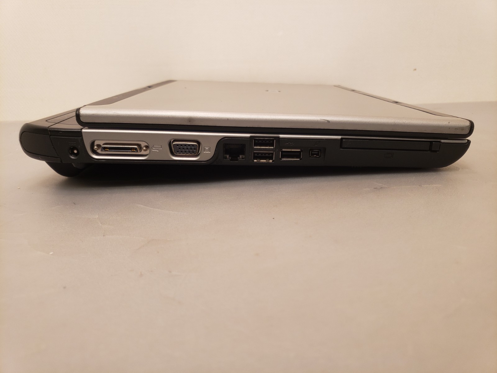 Vintage Gateway TA6 CX210X 14″ Tablet Laptop Convertible C2D Vista Ultimate SSD