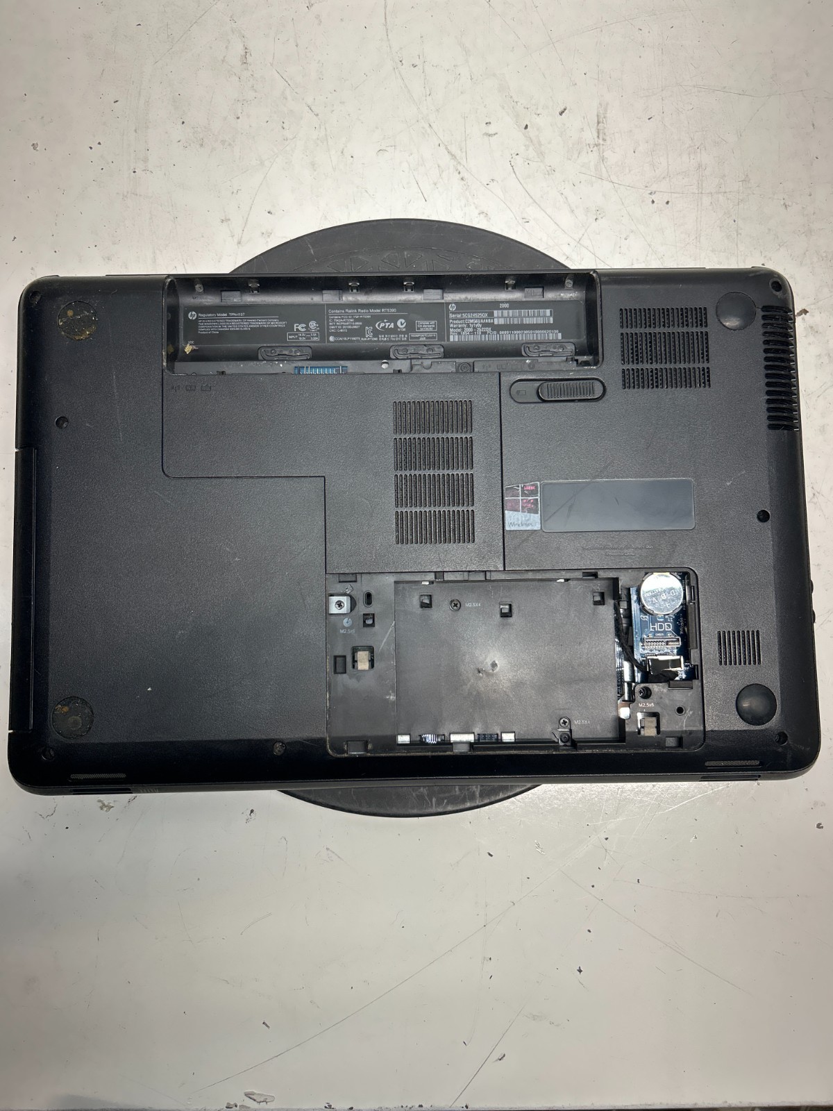 HP 2000-2b22DX Intel i3-3120M 2.5GHz 4GB NO HDD