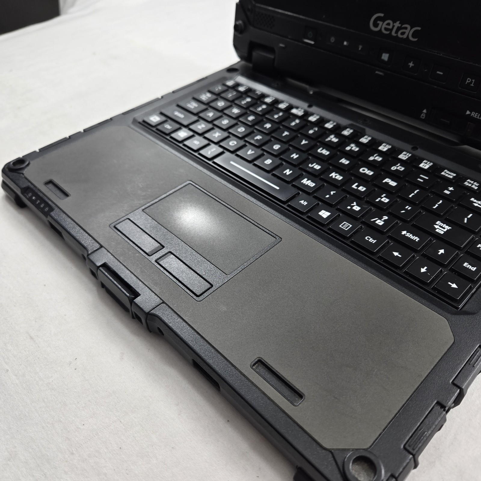 GETAC K120 Toughbook 12.5″ i5-8250U 1.60GHz 512GB SSD 16GB – 4G – GPS – Grade B