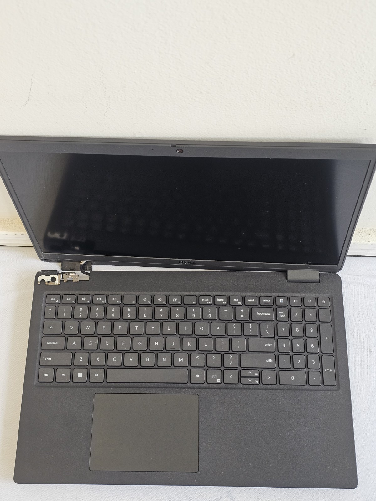 Dell Latitude 3520 Laptop – i5 Gen 11 – 16GB RAM – 256GB SSD – Windows 11 – READ