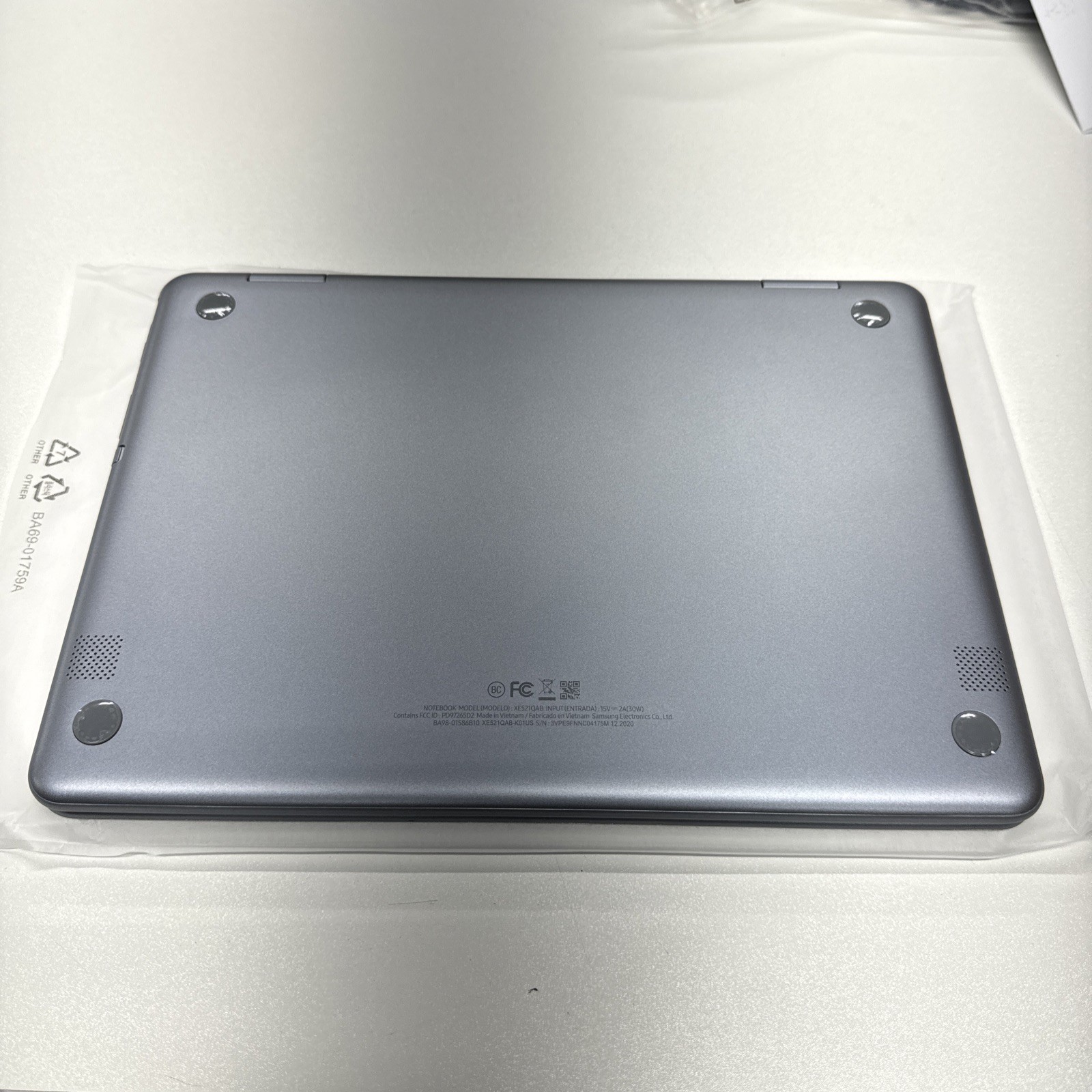 Samsung Chromebook Plus XE521QAB-K01US