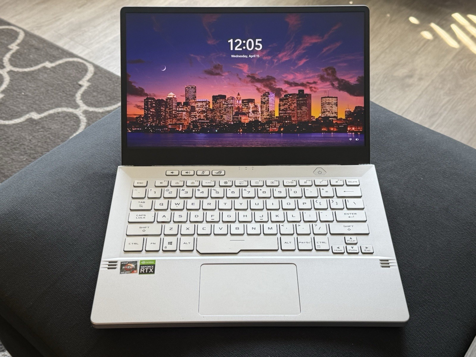 ASUS ROG Zephyrus G14 GA401QM Ryzen 9 16GB 1TB SSD RTX 3060 14″ White
