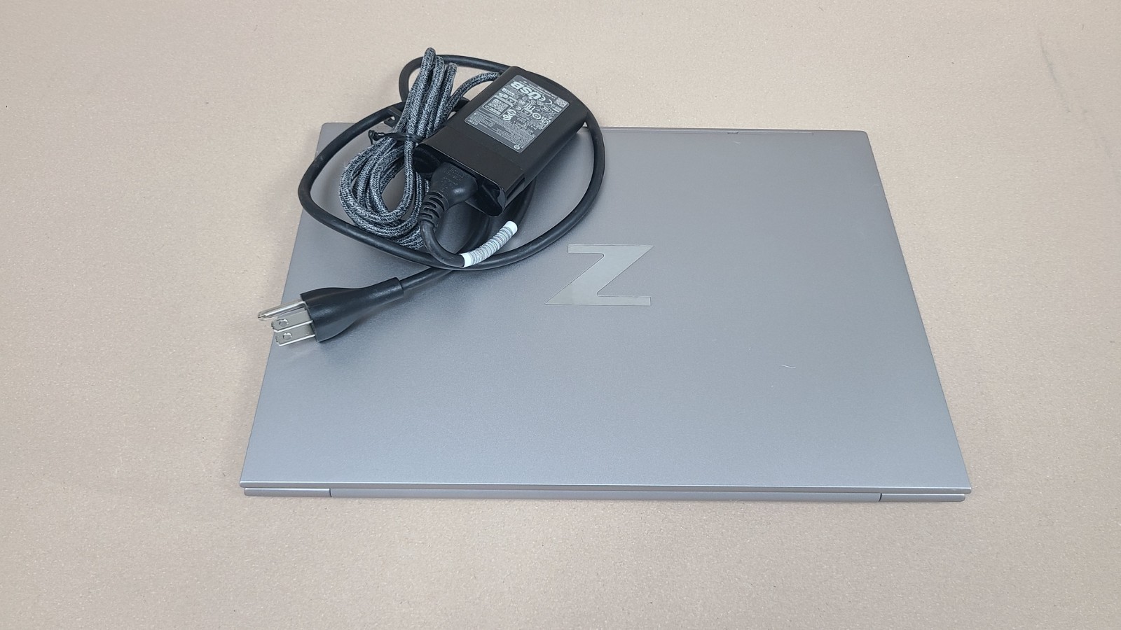 HP ZBook Firefly 14″ G9 i5-1245U 16GB RAM 256GB SSD Laptop PN: N2F6UT#ABA