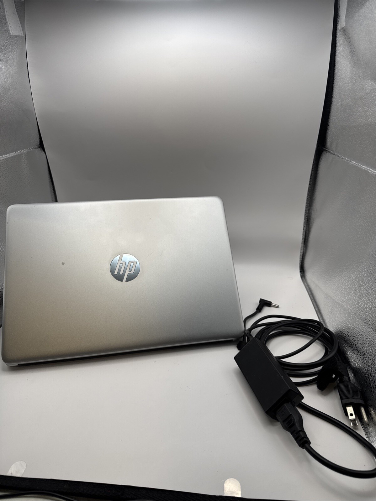 HP 14-dk0xxx Laptop AMD A9-9425 3.1GHz 8GB RAM Windows 14” + Charger