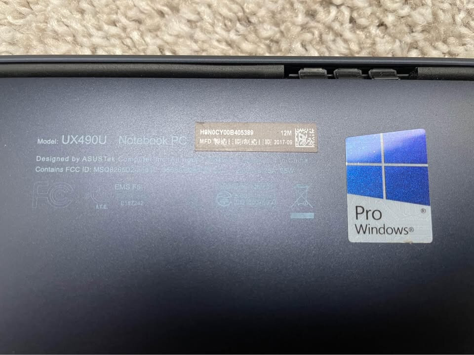 Asus Zenbook UX490UA-XS74-BL 14″ Glossy Laptop Intel i7-7500u 2.7GHz 512 GB W10
