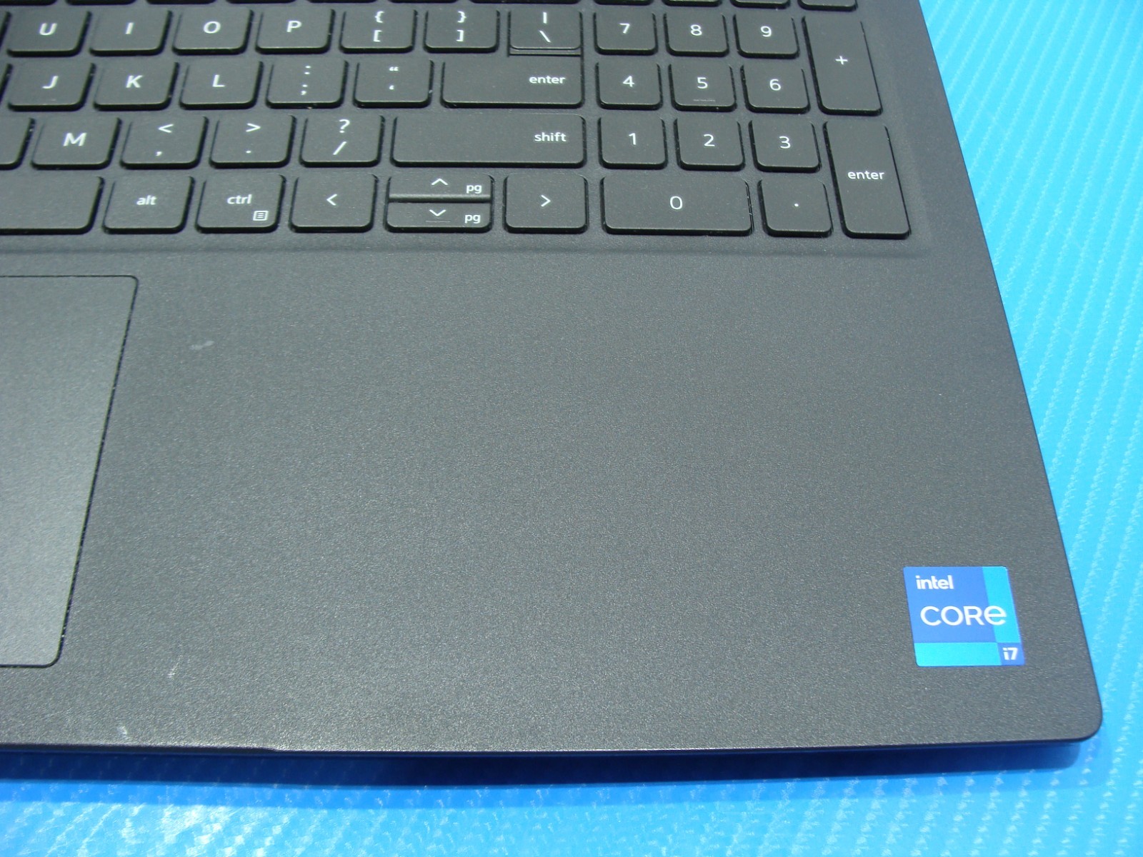 Dell Latitude 3520 15.6″FHD core i7-1165G7 2.8GHz 16GB 512GB Win 11Pro +Charger