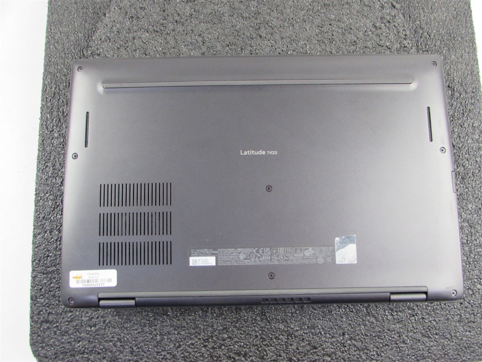 DELL LATITUDE 7420 (ULTRABOOK) FHD CORE I5-1145G7 256GB SSD 16GB RAM NO O.S