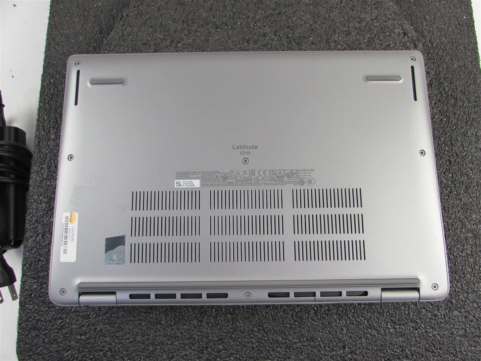 DELL LATITUDE 5340 1920X1080 FHD TOUCHSCREEN I5-1345U 512GB SSD 16GB RAM NO O.S