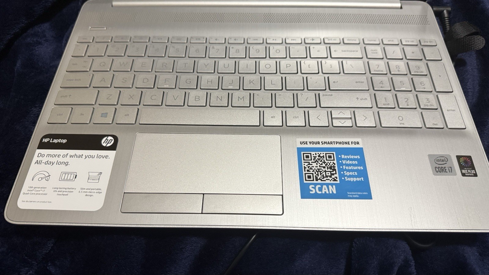HP 15-dw2076cl 15.6″ HD i7-1065G7 1.3GHz Intel Iris Plus Graphics 8GB RAM 256GB