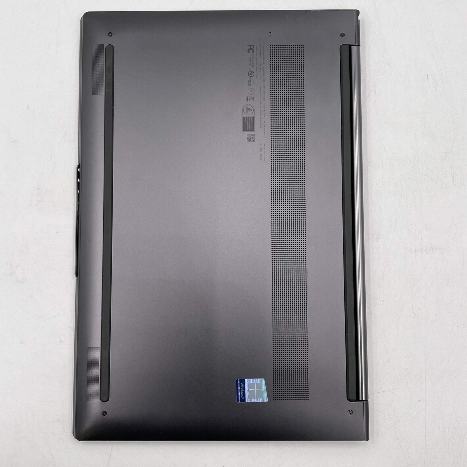 Lenovo Yoga C940 81Q9 14″ i7-1065G7 1.3GHz 12GB RAM 512GB SSD