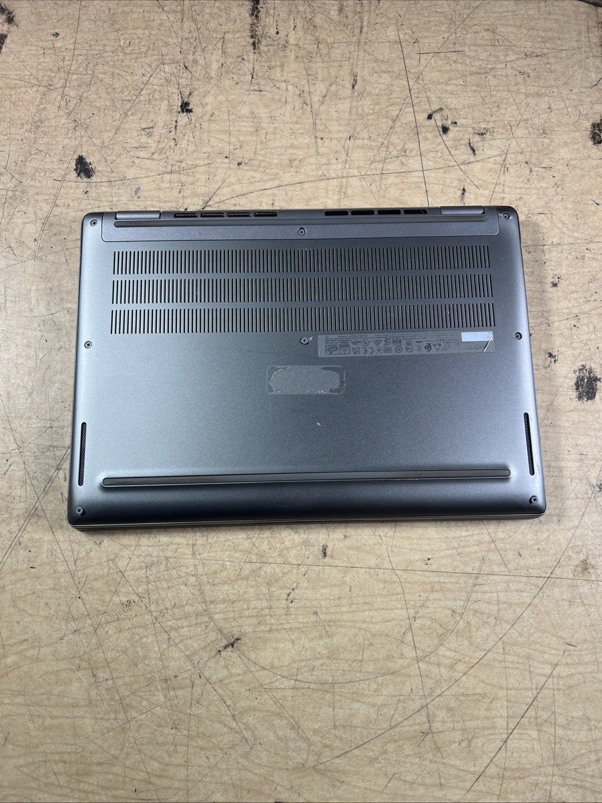 DELL LATITUDE 7340 INTEL CORE I5-1335U 8GB RAM **NO HD/ NO CADDIE/ NO OS