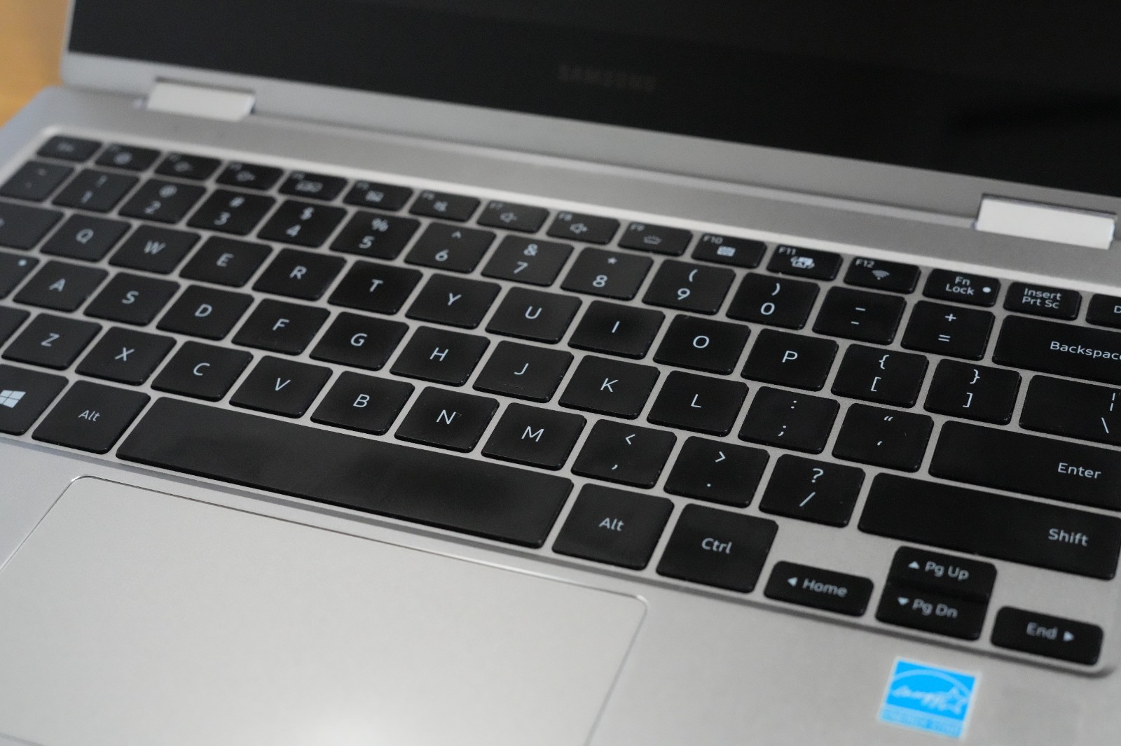 Samsung Notebook 9 Pro 13.3″ Touch i7-8565U 8GB 256GB SSD Win11 Fingerprint