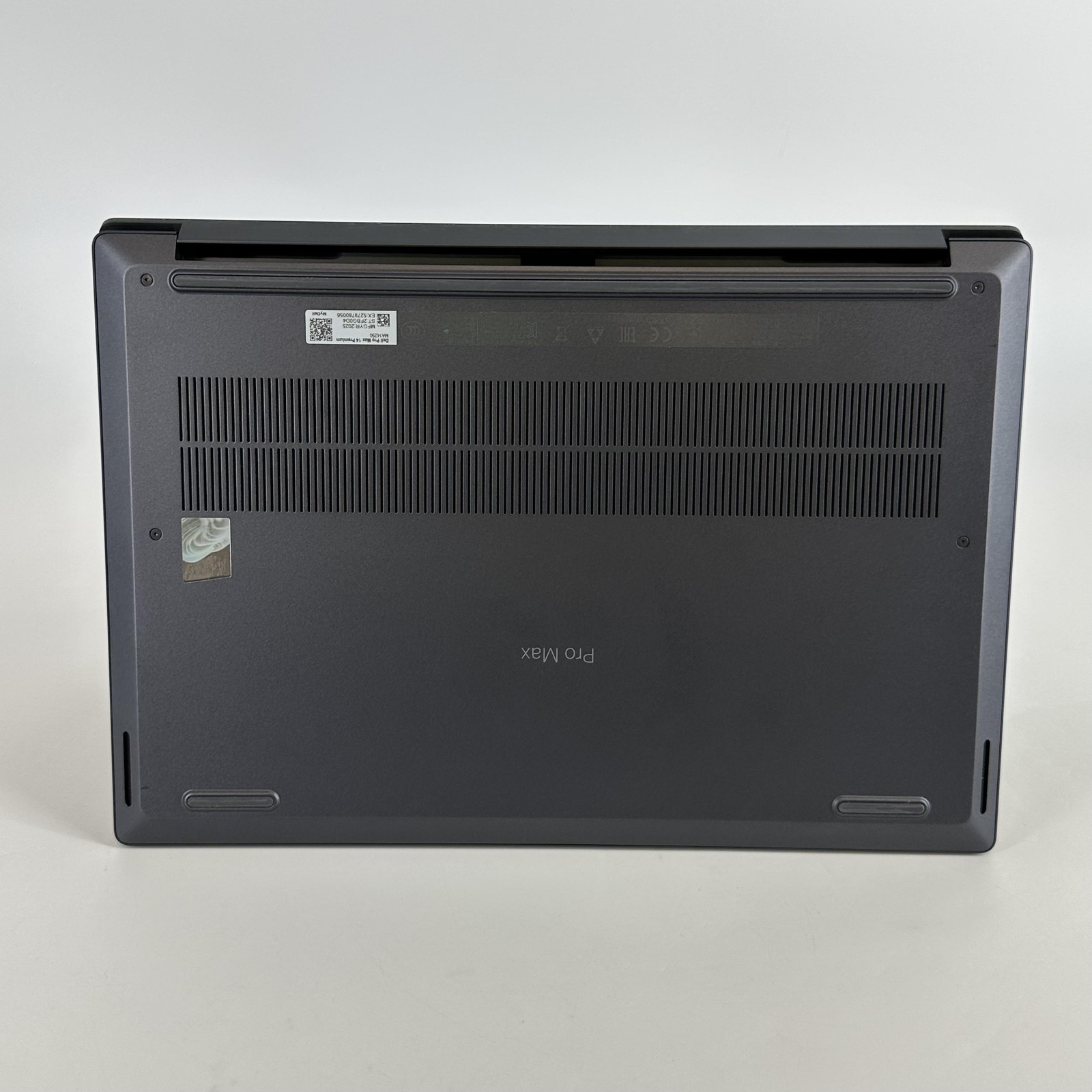 Dell Pro Max 14 Premium MA14250 Magnetite QHD+ 2.2 GHz Ultra 7 265H 32GB 512GB