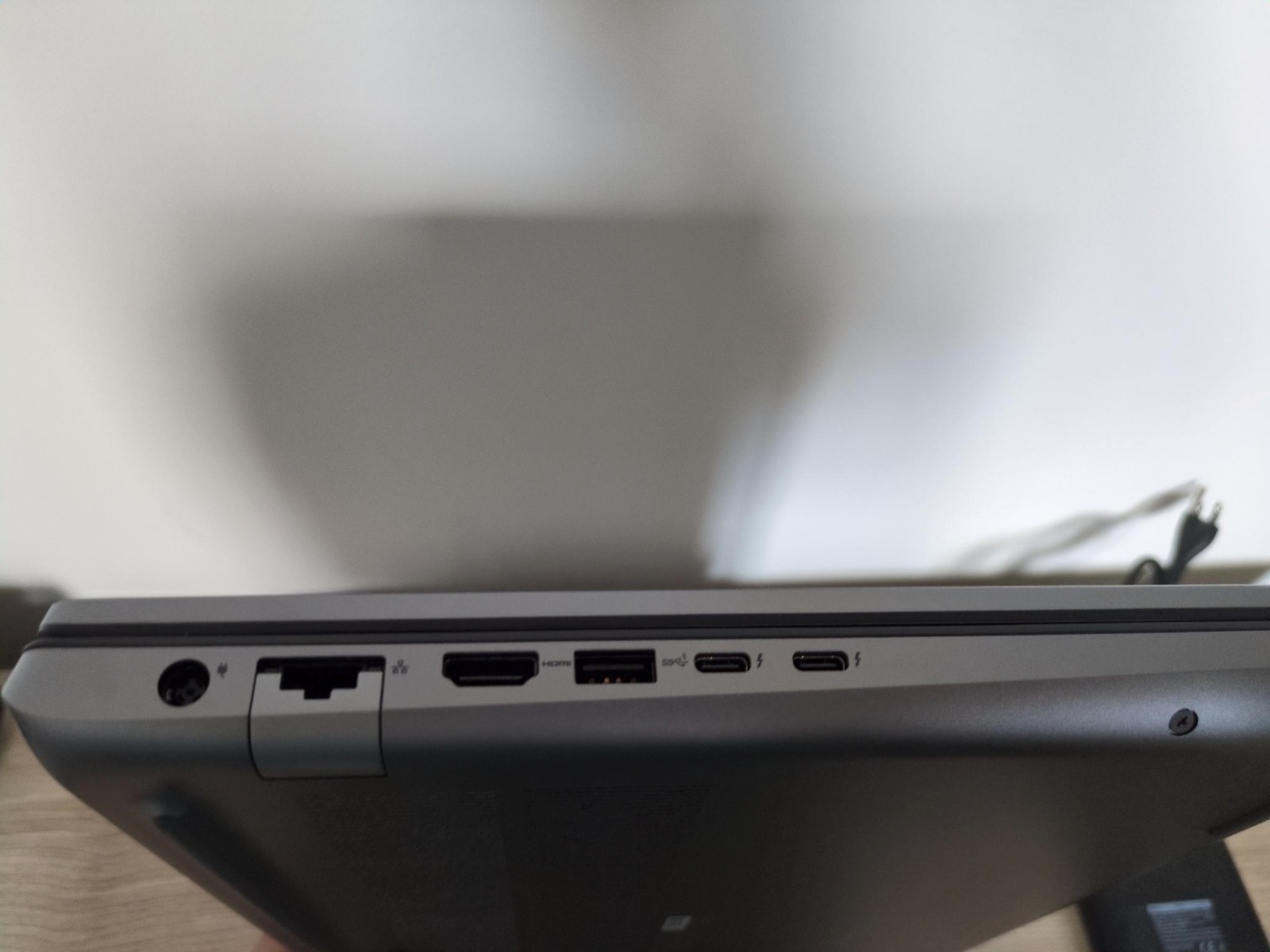 Dell Precision 7780 17.3″ FHD i9-13850HX 64GB RAM 512GB SSD NVIDIA RTX 4000 Ada