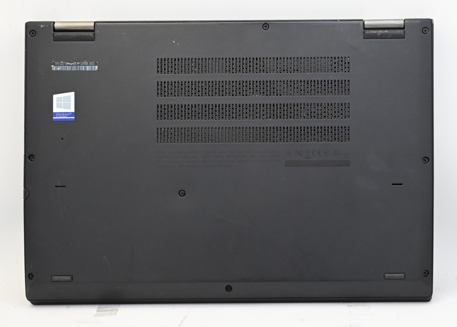 Lenovo Thinkpad Yoga 370 (2-in-1) i5-7200u 2.5GHz 8GB RAM 128GB SSD Windows 10 P
