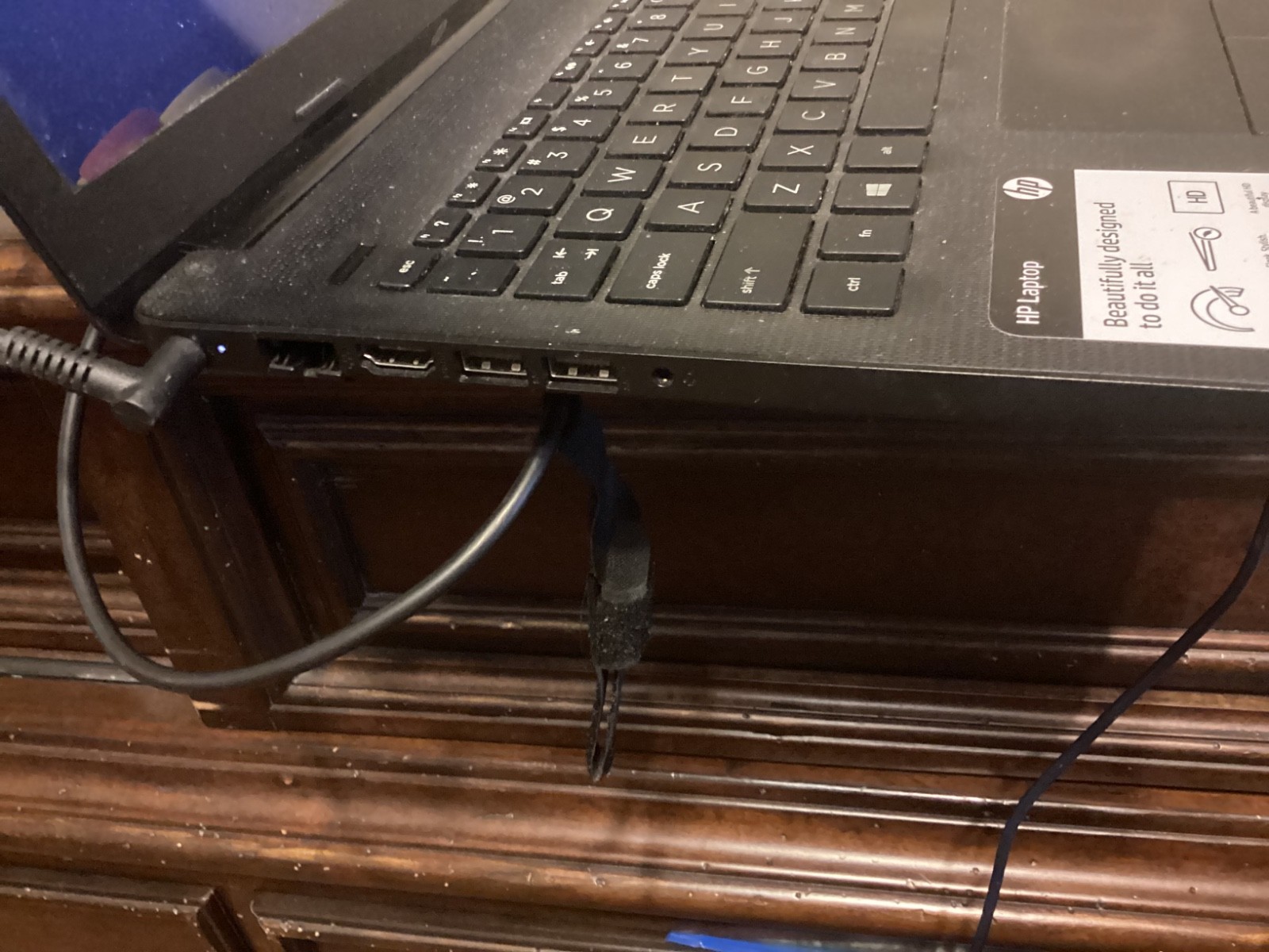 HP 15-DB0011DX 15.6″ Laptop Windows 10 Home AMD A6-9225 4GB Memory 1TB Working