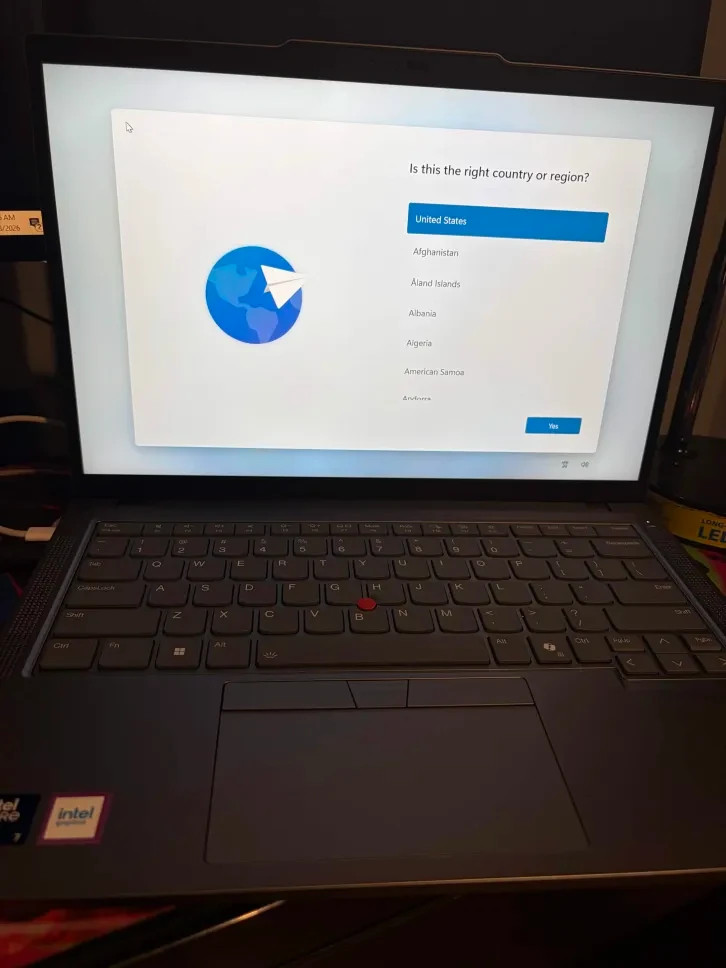 Lenovo ThinkPad T14 Gen 5 14″ Touch Ultra 7 155U 32GB 512GB W11P – NEXT DAY SHIP