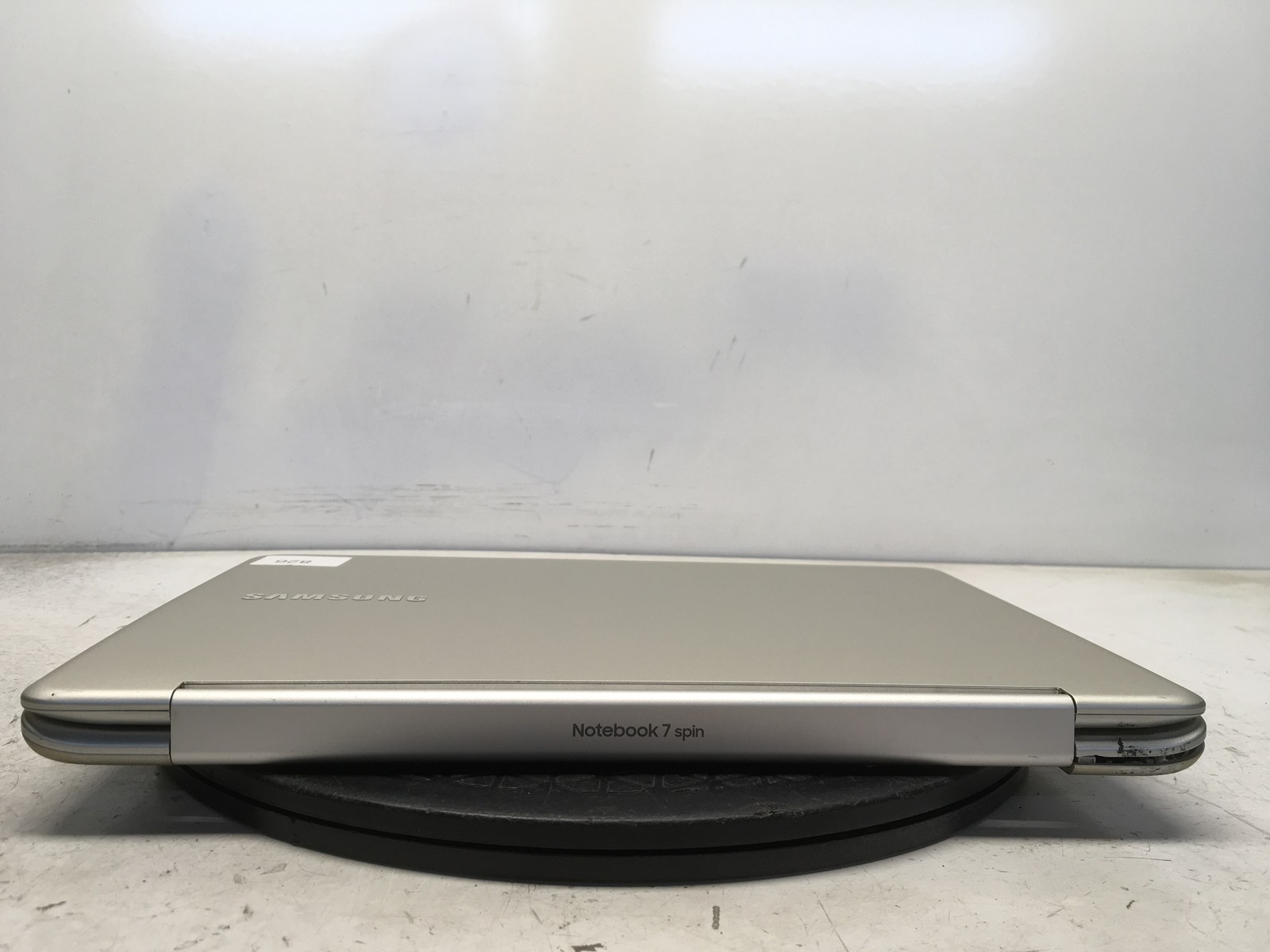 Samsung 740U Intel i5-6200U 2.3GHz 8 GB NO HDD No Batt