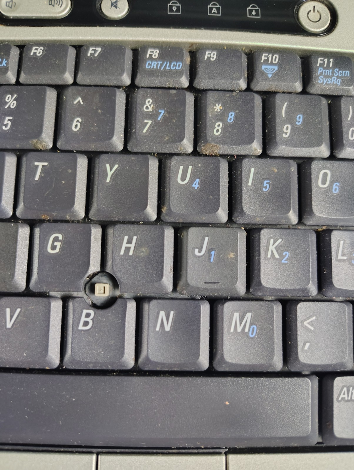 Dell Latitude D400 Retro Windows XP laptop