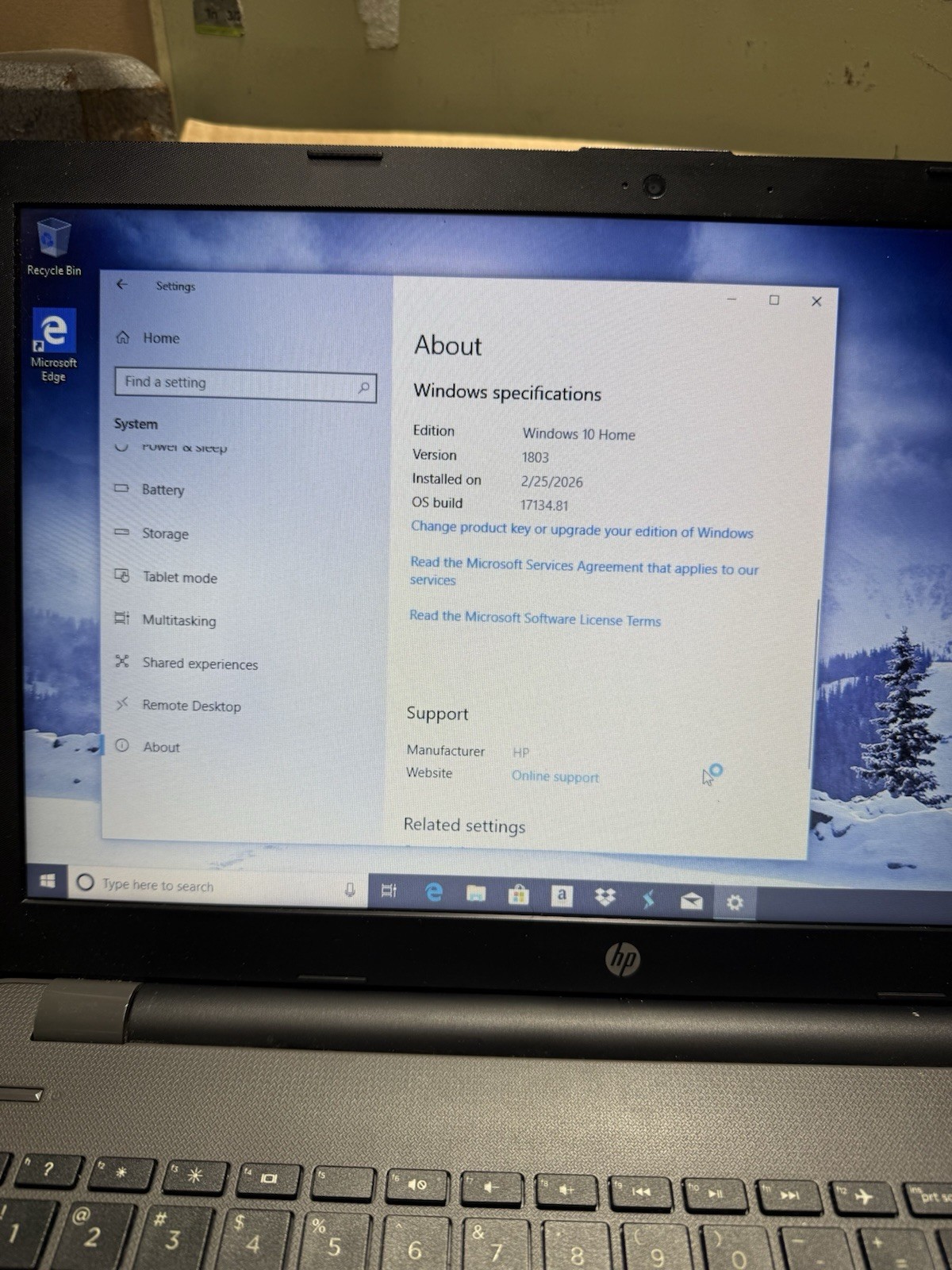 HP 255 G6 15.6 inch (500GB, AMD E-Series, 1.5GHz, 4GB) Notebook/Laptop – Black –