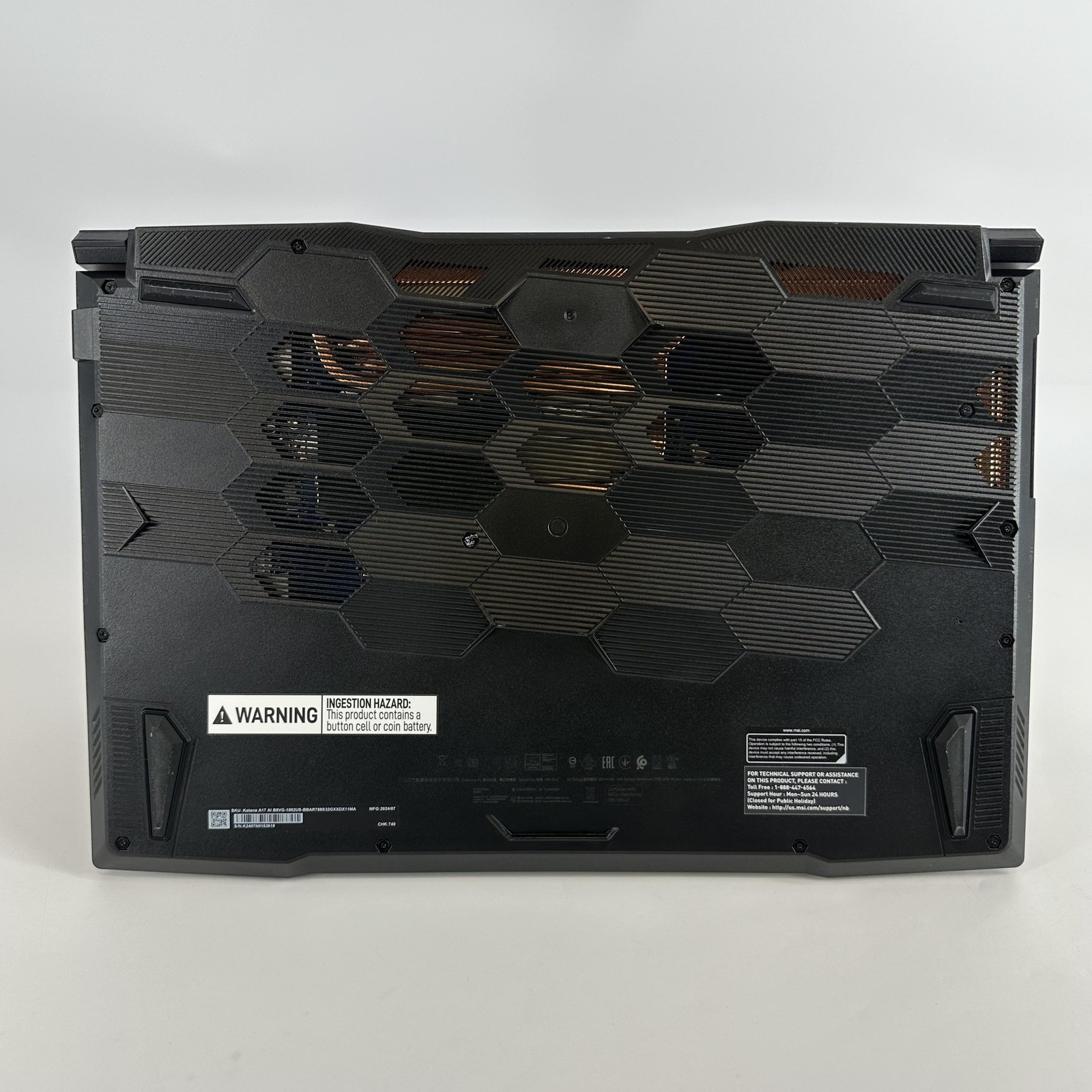 MSI Katana A17 AI 17.3 FHD 3.8GHz Ryzen 7 8845HS 16GB 1TB SSD RTX 4070 Very Good