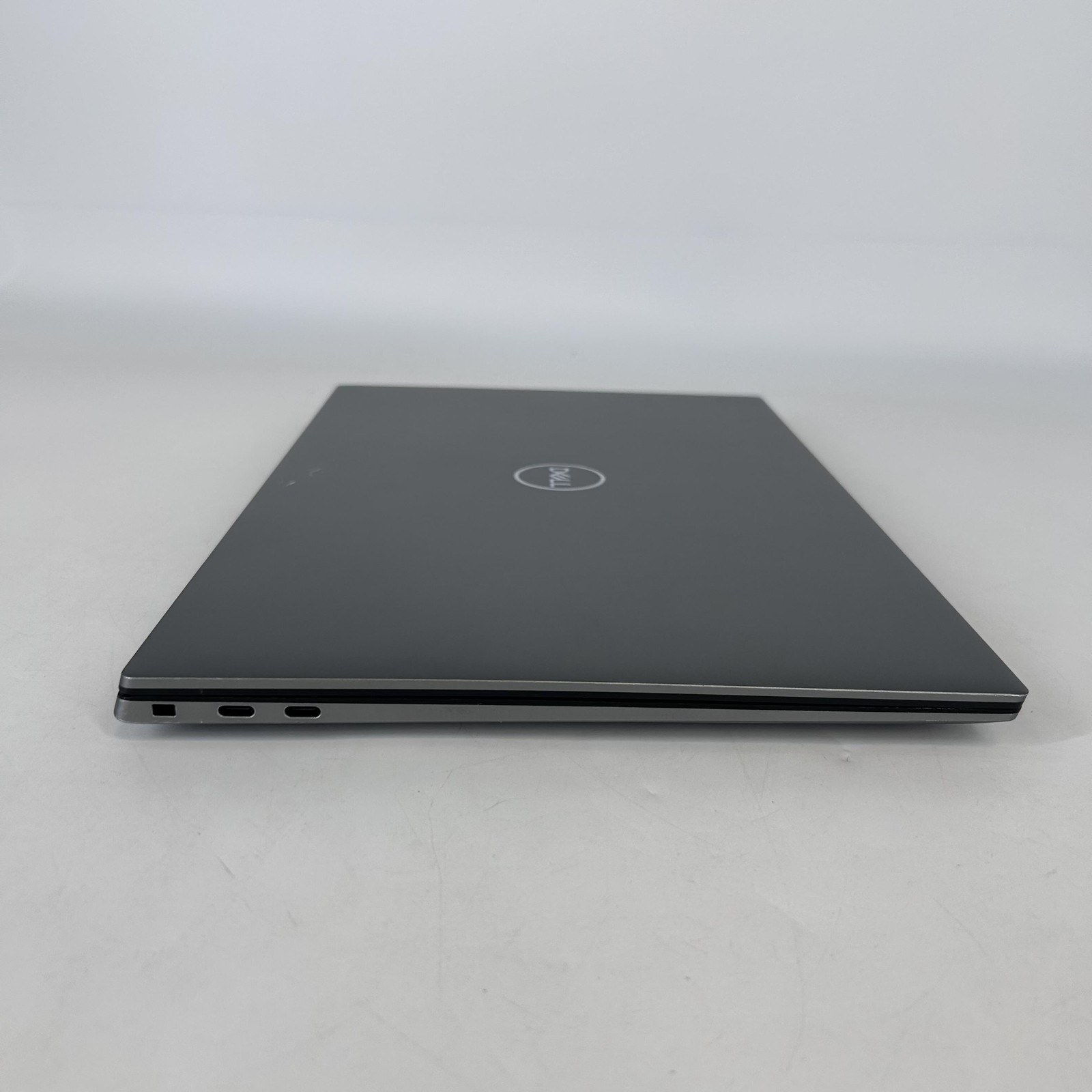 Dell Precision 5570 15 Gray FHD+ 2.4 GHz i7-12800H 16GB 512GB SSD RTX A1000 Good