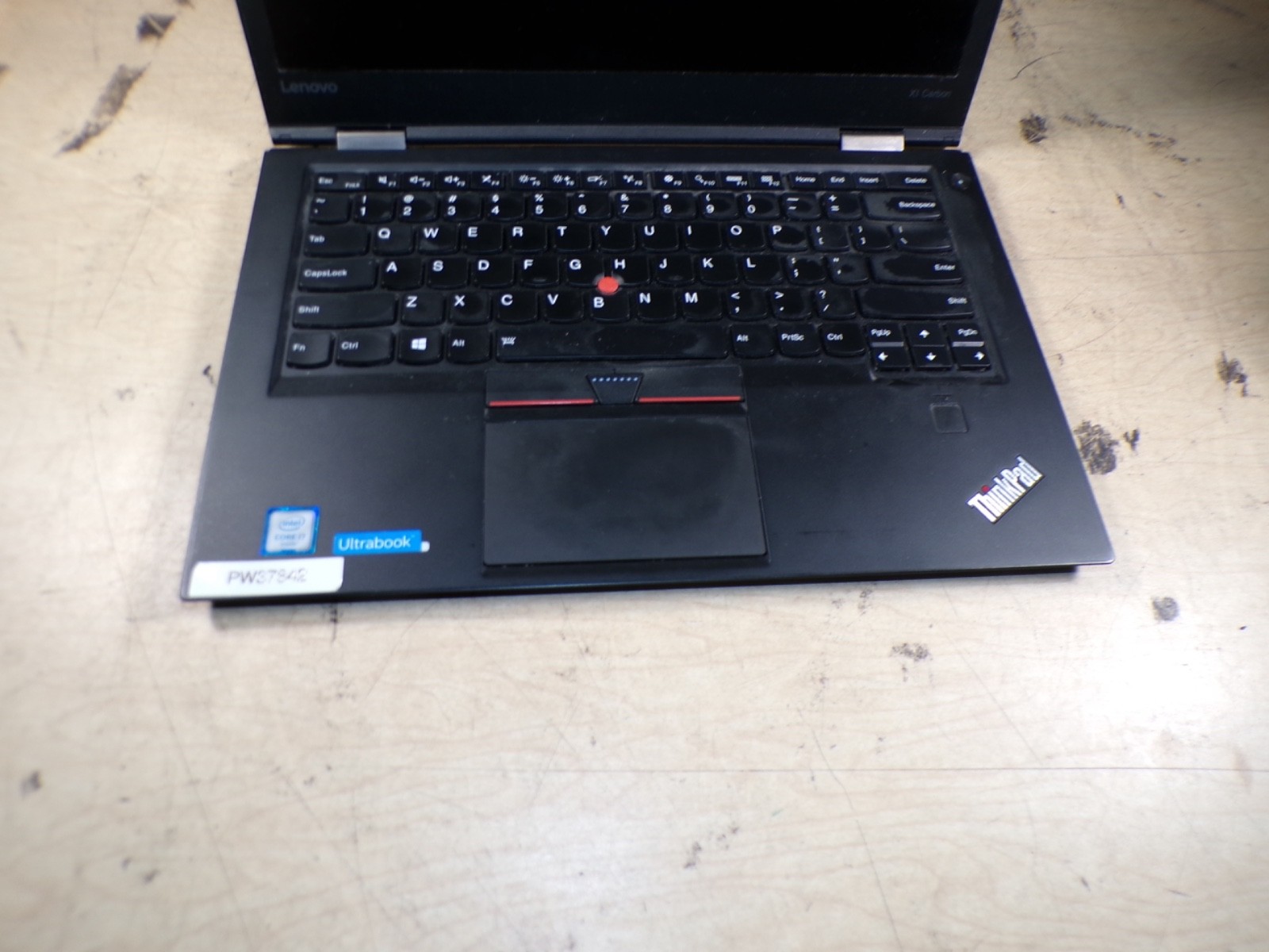 THINKPAD X1 CARBON INTEL CORE I7-6500U 2.50GHZ 8GB RAM **NO HD/ NO CADDIE/ NO OS