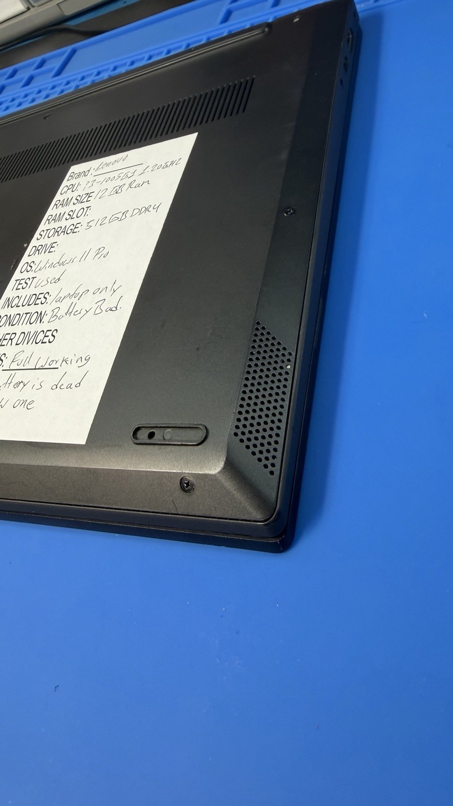 Lenovo 15.6” Laptop i3-1005G1 12GB RAM 512GB SSD Win 11 Pro Bad Battery