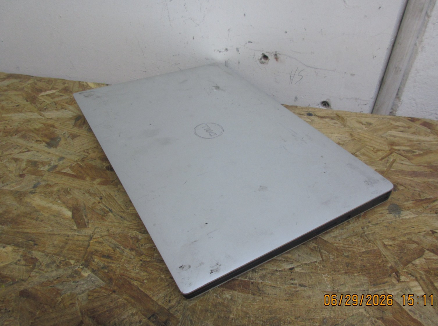 Dell XPS 15 9570 I5.6” i7-8750H @ 2.2GHz 16GB RAM 256GB SSD W11P LAPTOP.