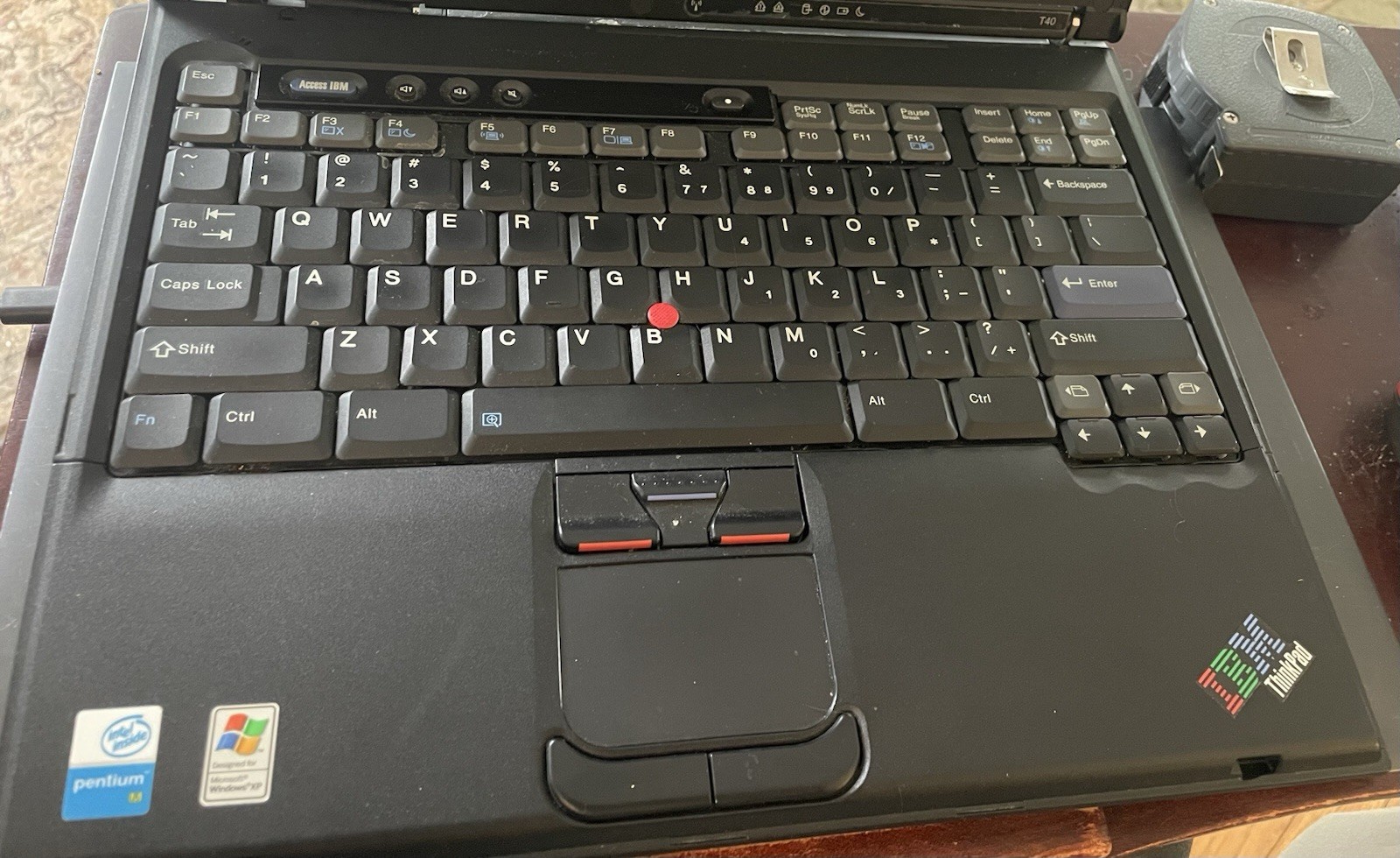 IBM ThinkPad T40 Retro Gaming Laptop 1.50GHz 2GB 40GB HDD Win XP Radion 7500