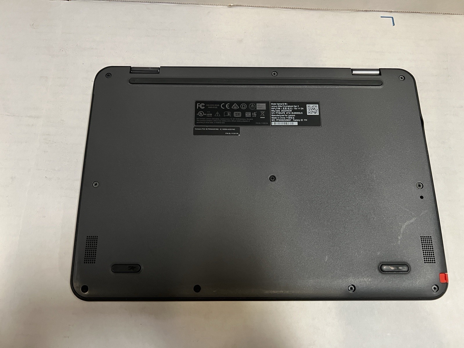 Lenovo Chromebook 500e Gen 3 82JB 11.6″ Touch 2-in-1 Celeron N5100 8GB 64GB eMMC