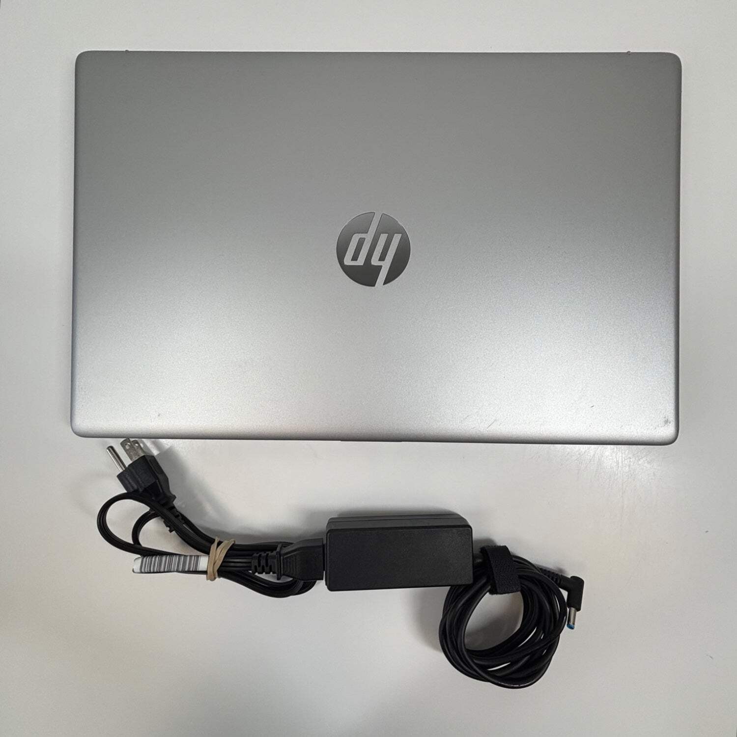 HP Laptop 17-CN3123NR 17.3″ i5-1335U 1.3GHz 16GB RAM 512GB SSD