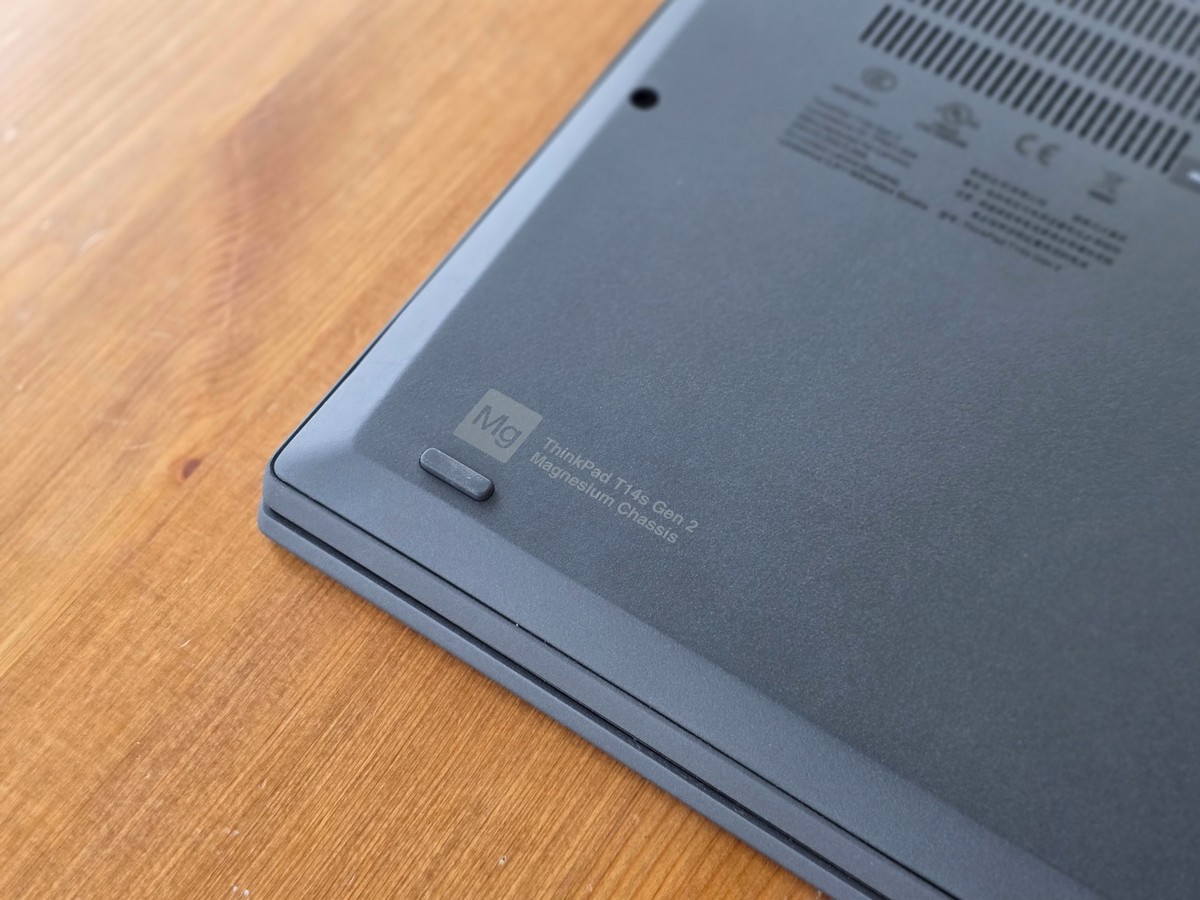 Lenovo ThinkPad T14s Gen 2 Laptop i7-1185G7 32GB 14 FHD 1920×1080 256GB WWAN 4G