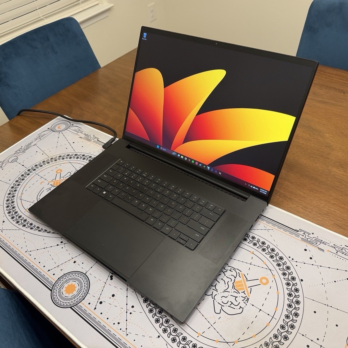 Razer Blade 18 RZ09-0484 i9-13950HX RTX 4090 32GB 2TB (Thermal Issue)