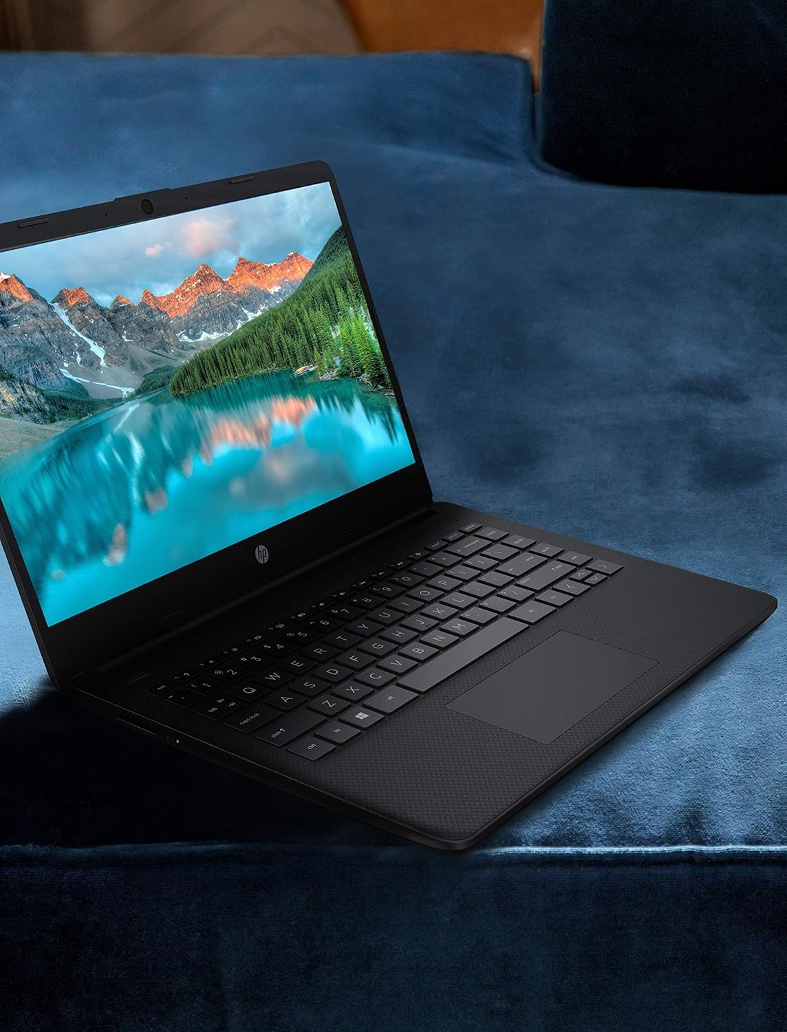 HP 14 HD Laptop AMD 3020e 4 GB RAM 64 GB eMMC Storage Windows 10 Home