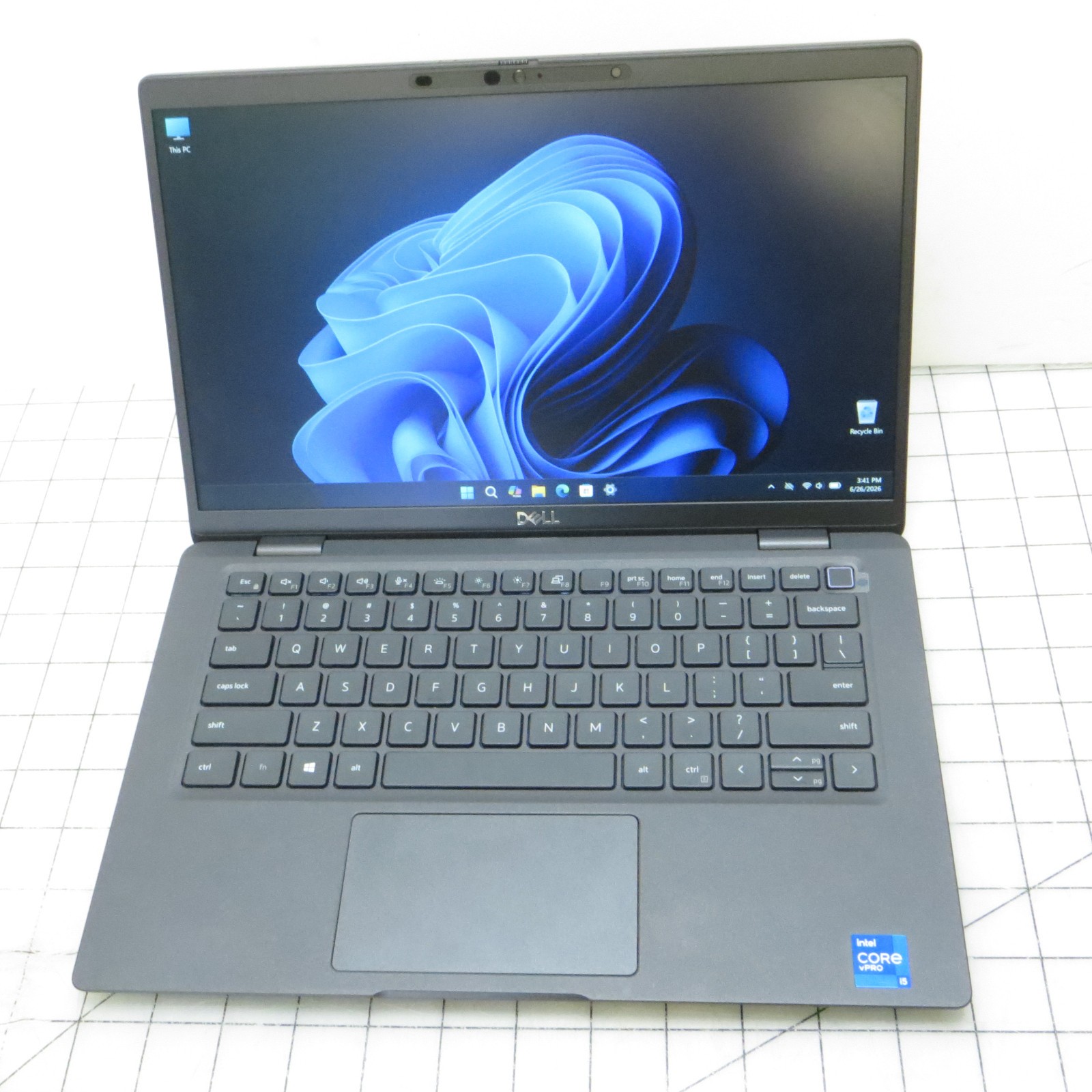 Dell Latitude 7320 Intel i5 11th Gen 16GB RAM 256GB SSD 13.3″ Win 11 Pro Laptop