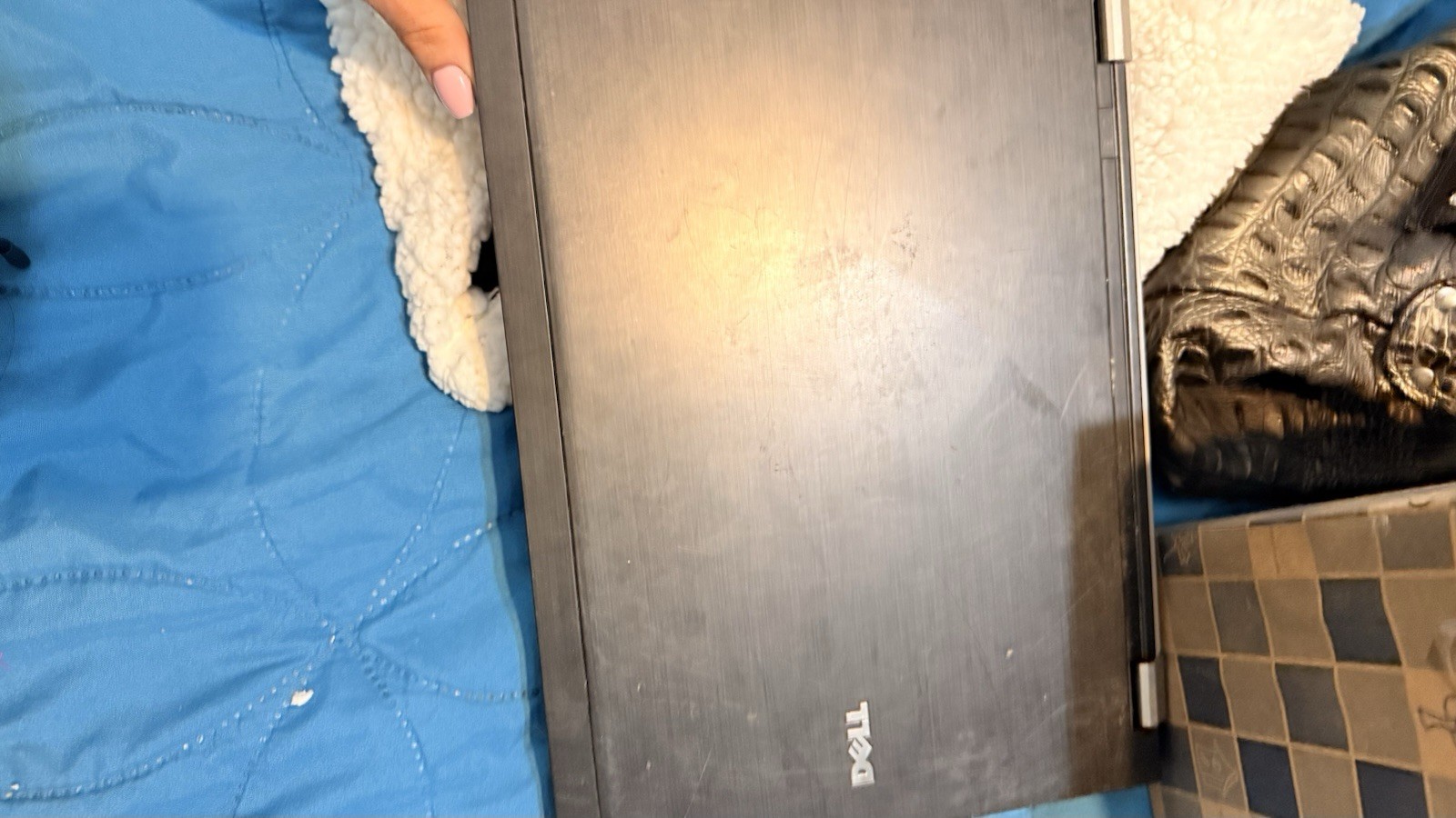 Dell Latitude E 6400 14in. (160GB, Intel Core 2 Duo, 2.4GHz, 2GB)…