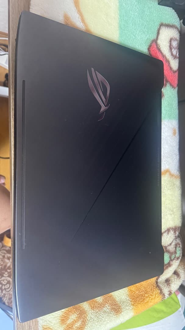 ASUS ROG Strix GL503GE 15.6″ FHD 120Hz Intel i7-8750H GTX 1050 Ti Gaming Junk