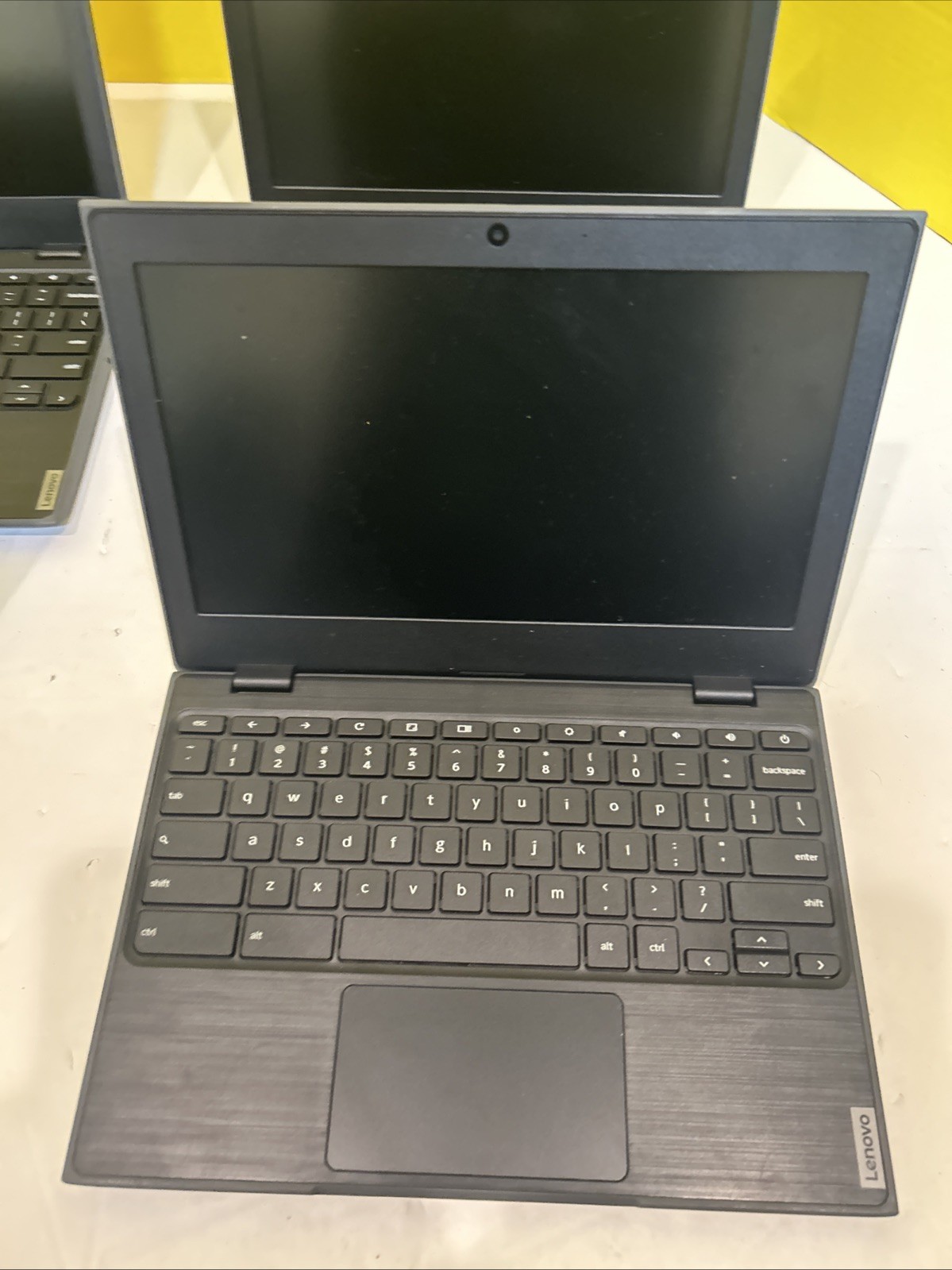 Lot of 4 Lenovo 100e Chromebook 2nd Gen MTK 4GB 32GB Fo Parts Repair