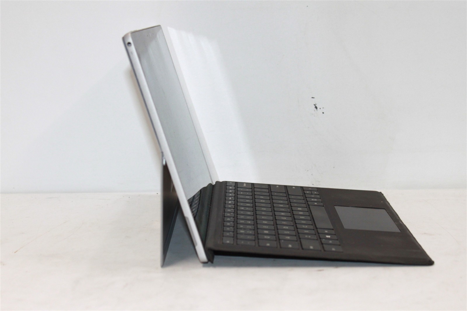 Microsoft Surface Pro 7+ Intel Core i5-1135G7 8GB DDR4 128 GB SSD Win 11 Home